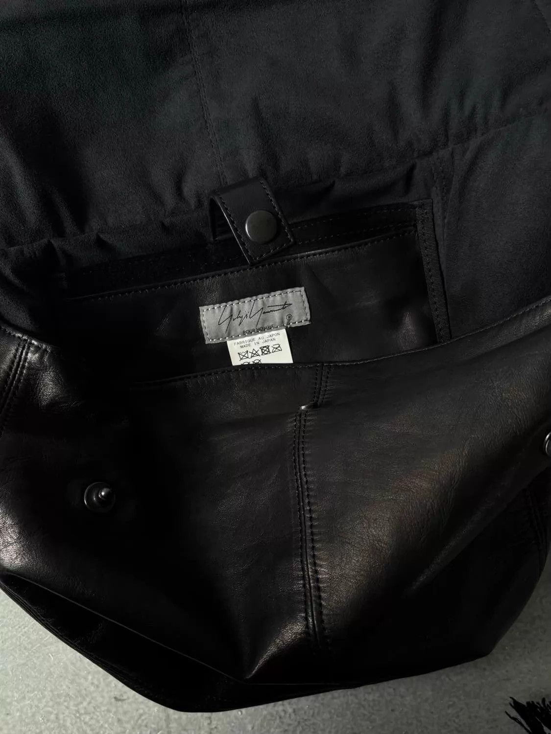 Yohji Yamamoto Yohji Yamamoto Vintage Crossbody Bag (39.5x25.5) Pilot/Swedish Size ONE SIZE - 5 Thumbnail