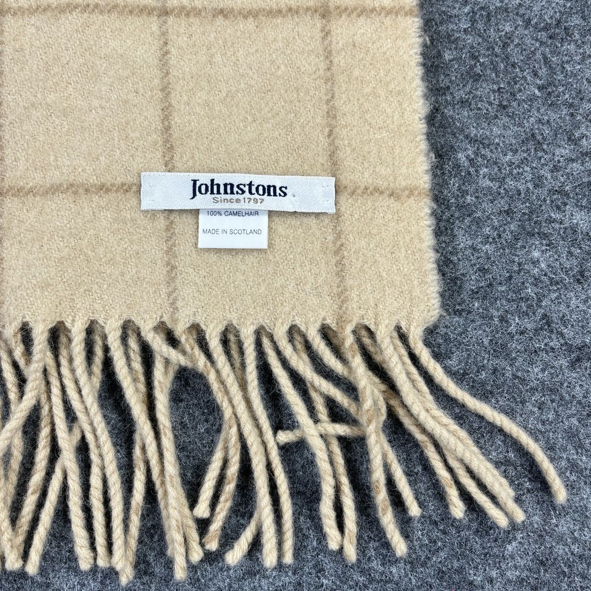 Johnstons Of Elgin × Vintage Johnstons Of Elgin Scarf / Muffler / Neckwear T932 Size ONE SIZE - 11 Thumbnail