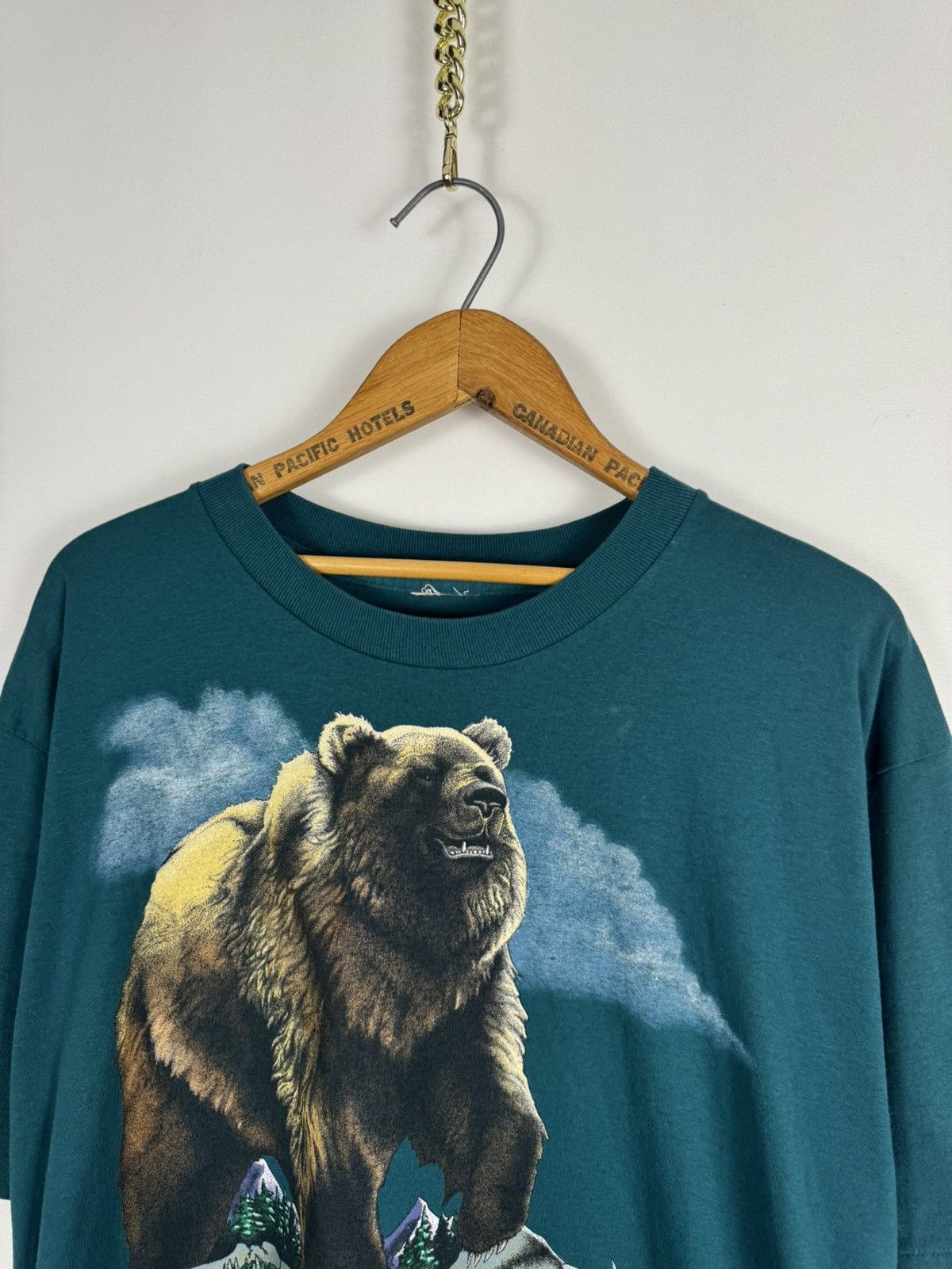 Vintage Vintage 1990s Bear Nature Tee Size US XL / EU 56 / 4 - 5 Thumbnail