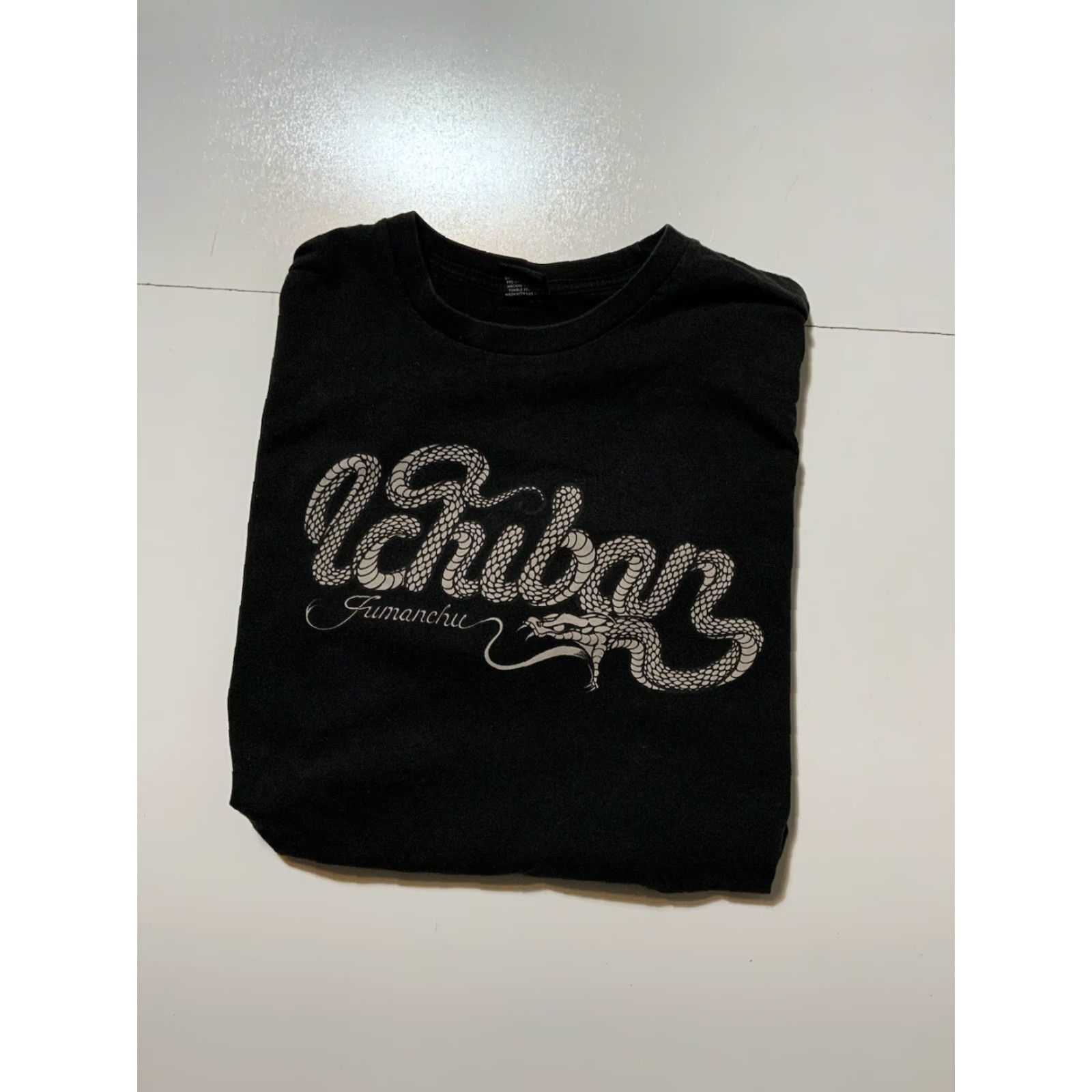 Vintage VINTAGE Fumanchu Clothing Ichiban Snake Y2K Graphic Hawaii Black S/S Crewneck T-Shirt Sz. L Mens Shirt Crew Neck Snake Hawaii Y2K 90s Size US L / EU 52-54 / 3 - 2 Thumbnail