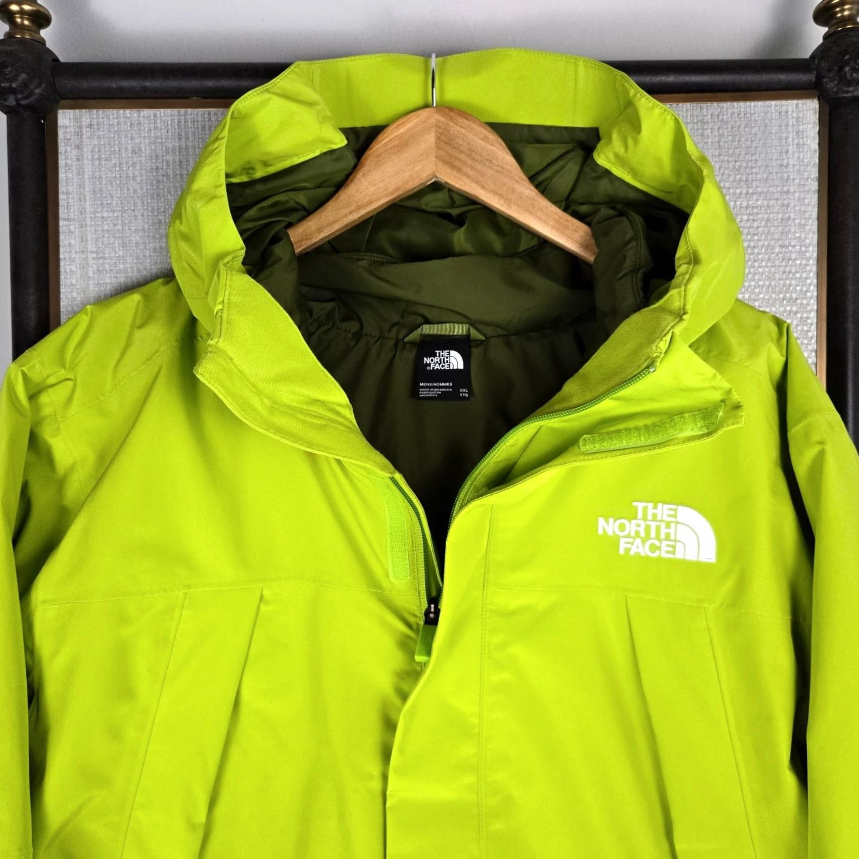 The North Face The North Face 3 in 1 Jacket Mens 2XL Hi-Viz Neon Green Waterproof Shell Insulated DryVent Zip Front Pockets Snow Ski Winter Coat Size US XXL / EU 58 / 5 - 3 Thumbnail