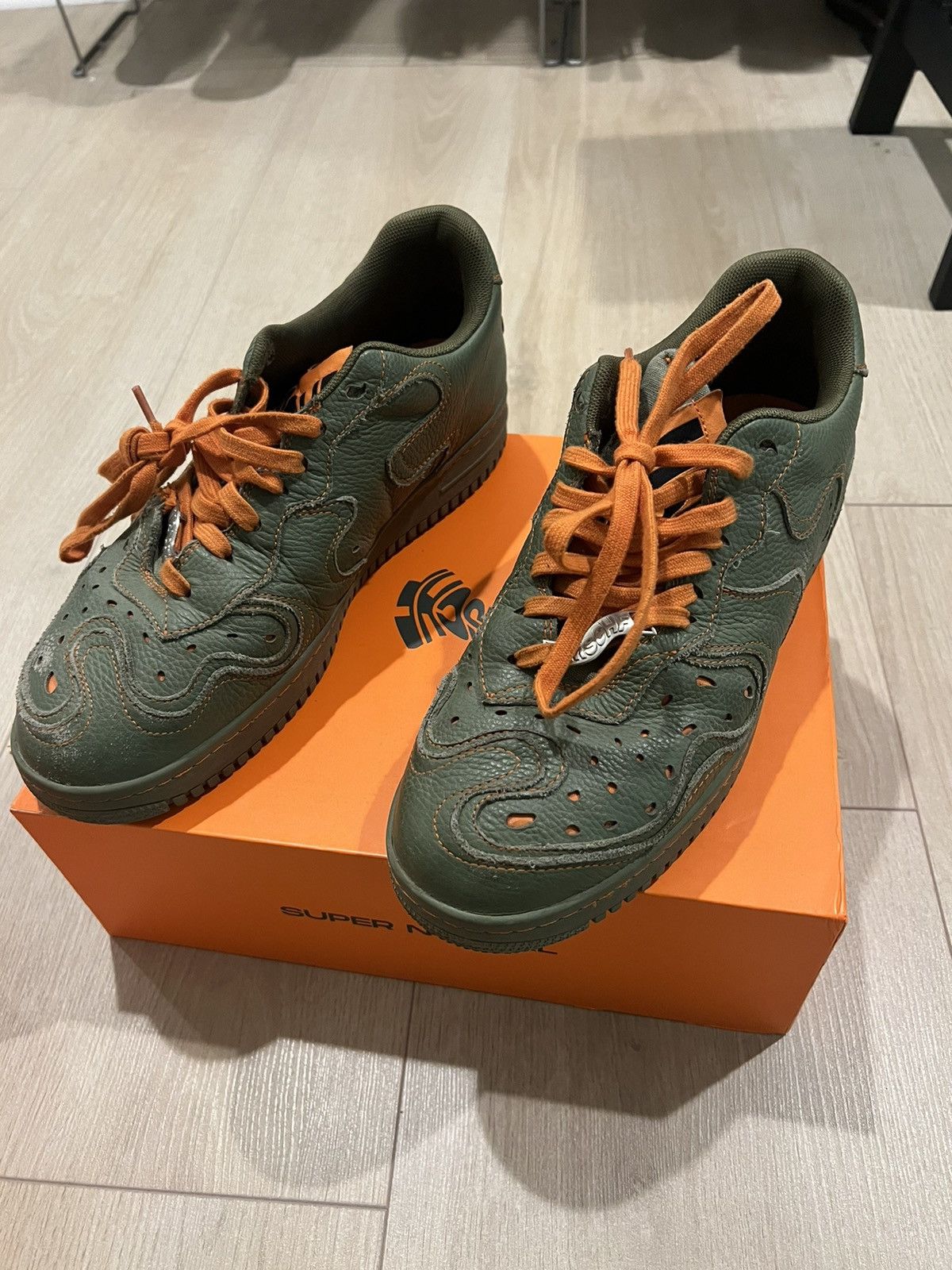 MSCHF Friends and Family MSCHF “Deer Hunter” sneaker Size US 10 / EU 43 - 2 Thumbnail