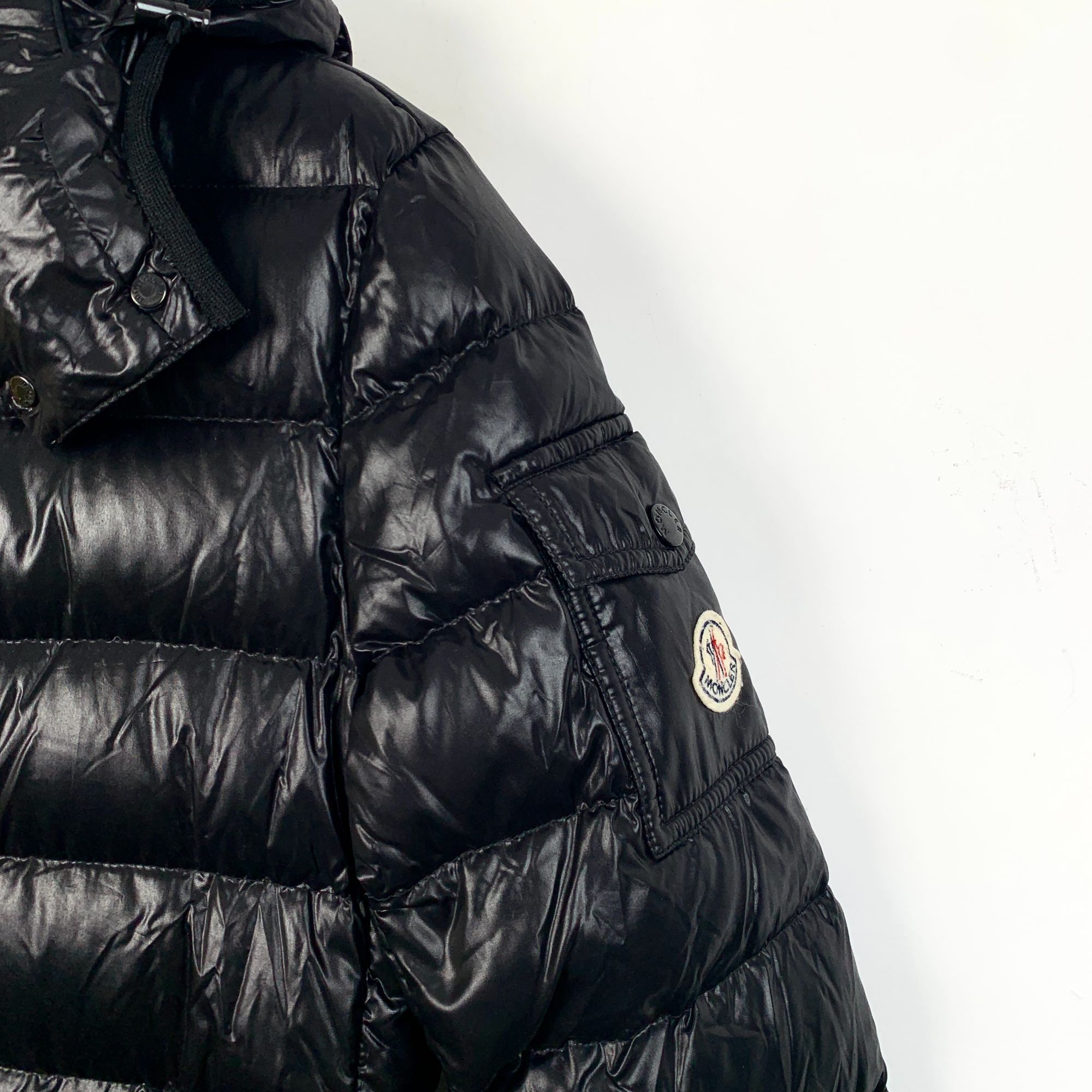Moncler [Moncler] Moka Black Logo Quilted Hooded Down Jacket 1 S Size S / US 4 / IT 40 - 7 Thumbnail