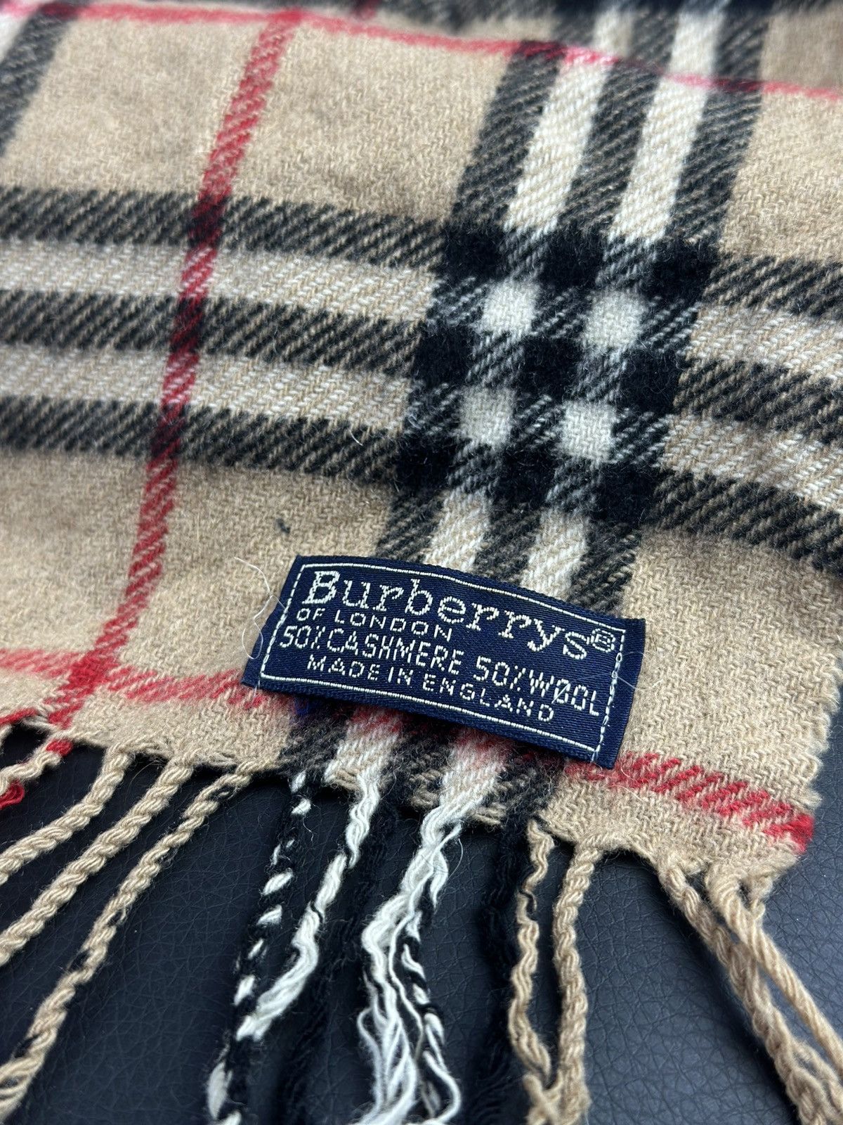 Burberry × Designer × Vintage 90's Vintage Burberry's London Cashmere Wool Scarf Size ONE SIZE - 2 Thumbnail