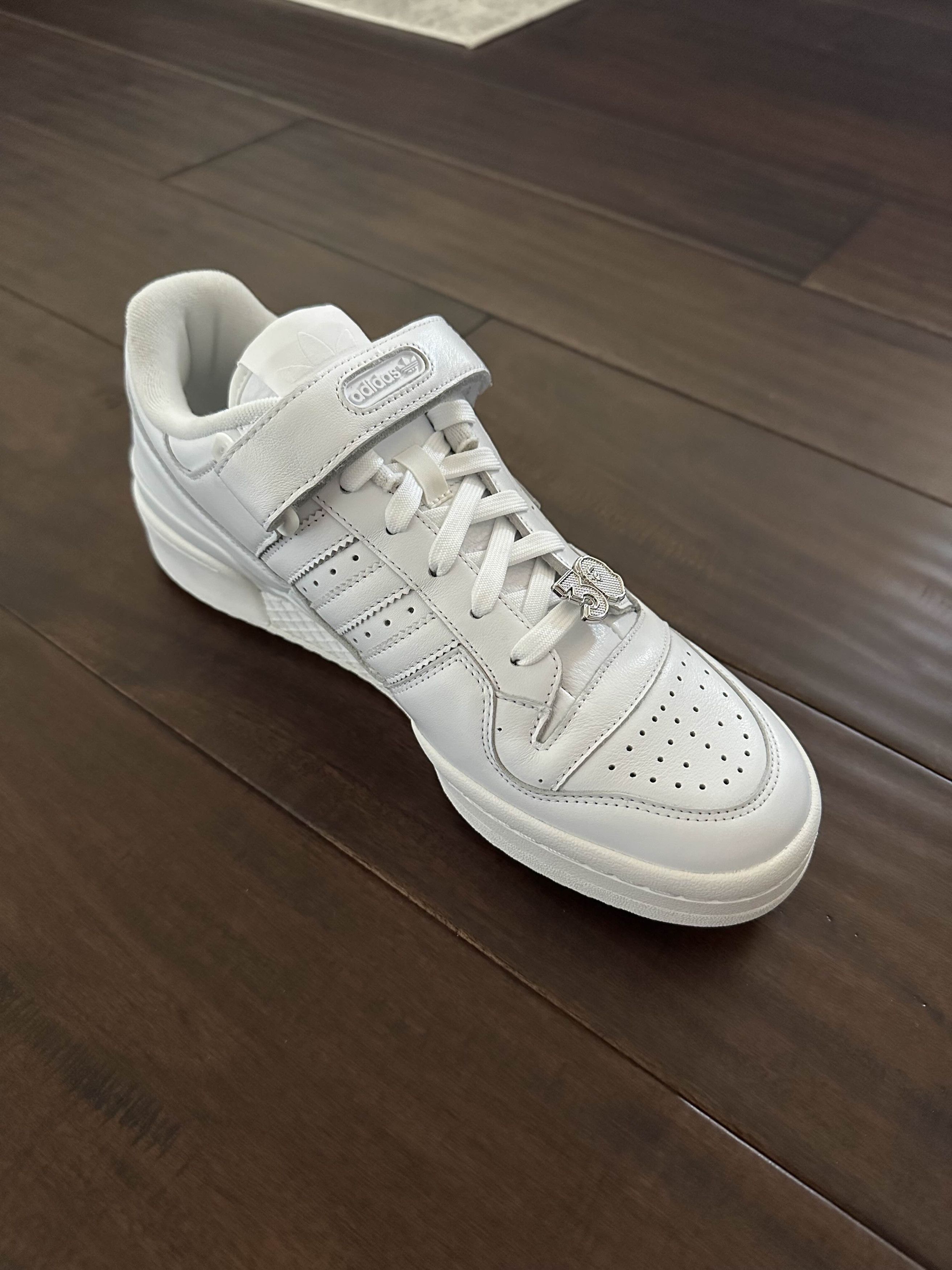 Adidas × Bape Adidas Forum BAPE F&F – 1 of 100 Auctioned Pairs Size US 9 / EU 42 - 3 Thumbnail
