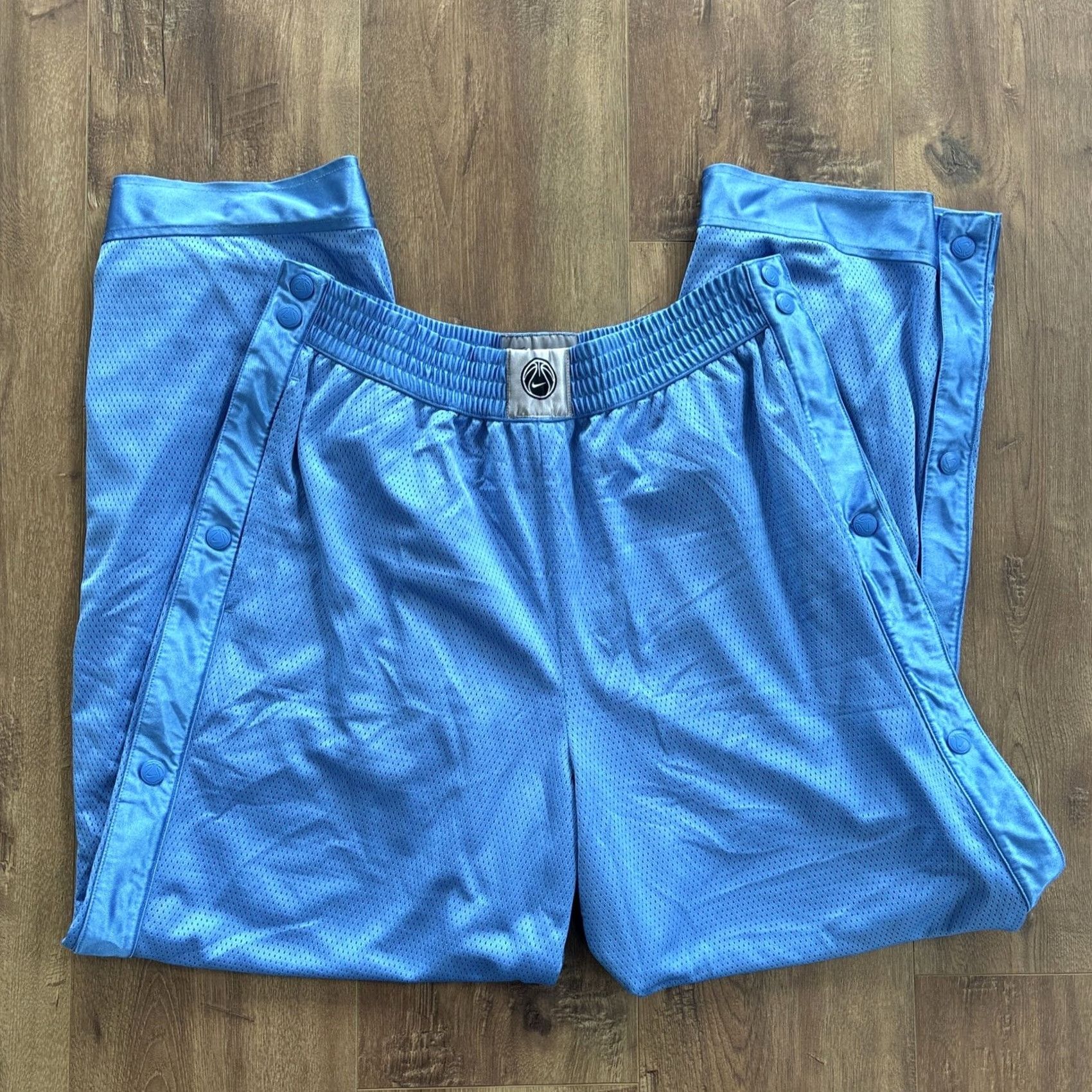 Nike VINTAGE Nike Team Tear Away Snap Basketball Warmup Pants Mens XL North Carolina Men XL Blue Basketball Tear Away Pants Size US 36 / EU 52 - 6 Thumbnail