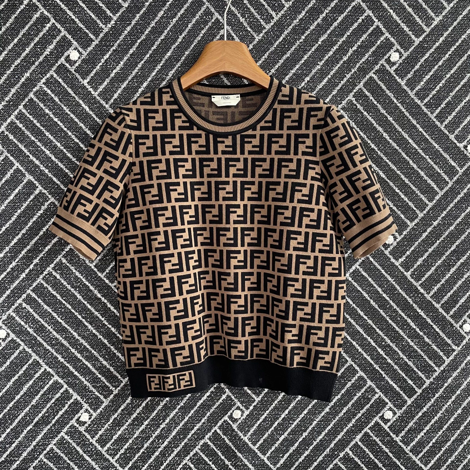 Fendi FENDI Womens New FF Allover Print SS Knit Brown 40 Size S / US 4 / IT 40 - 1 Thumbnail