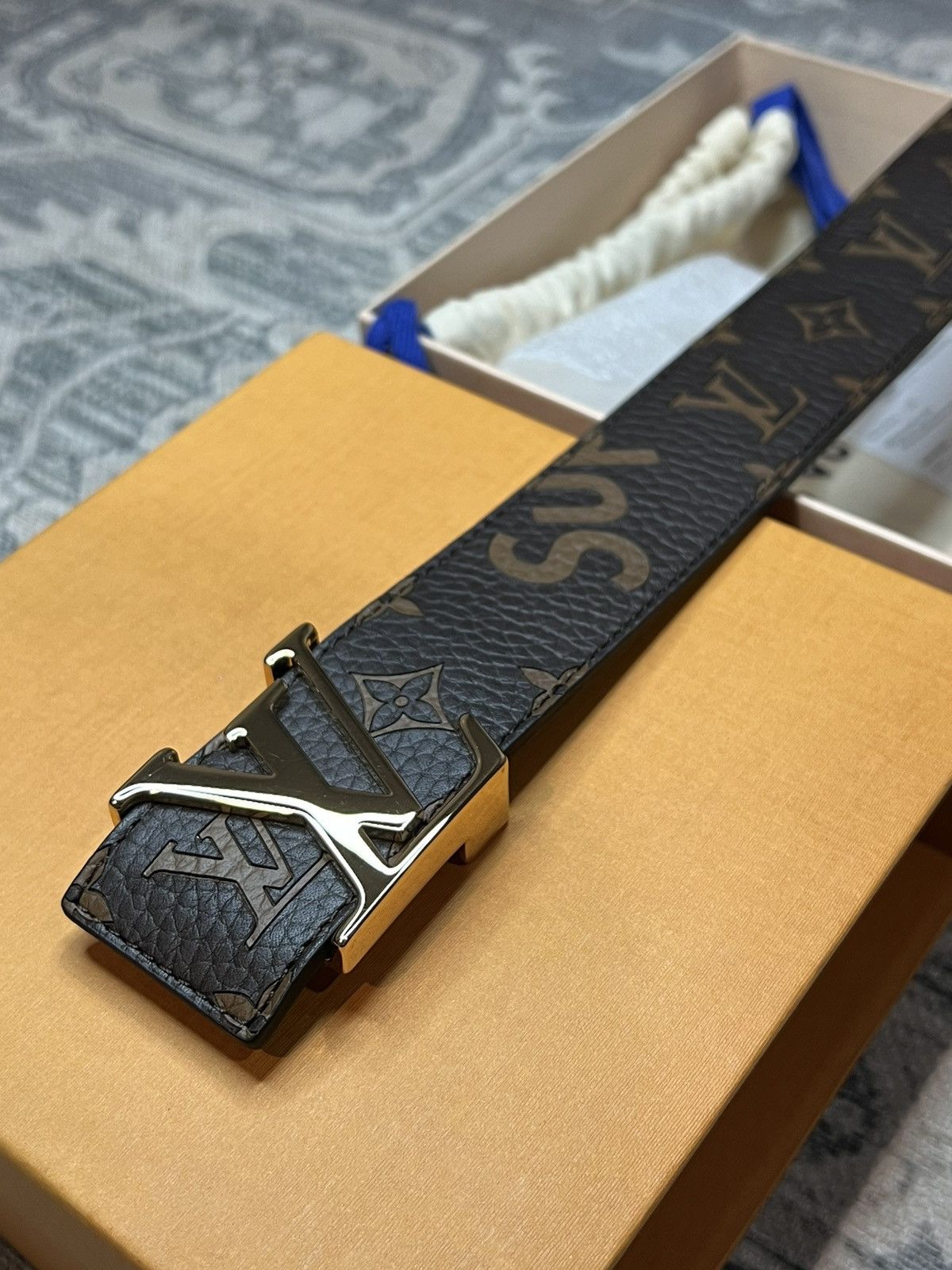 Louis vuitton x supreme belt black best sale