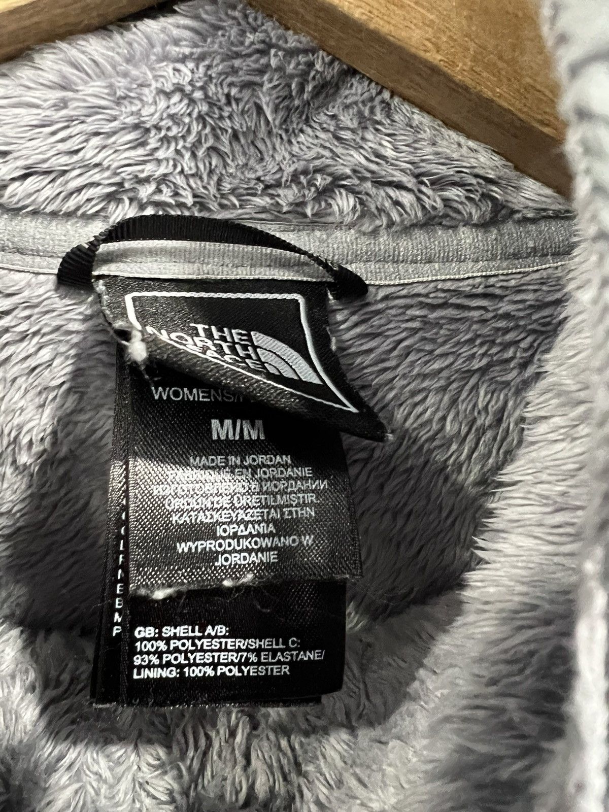 Vintage Vintage North Face Fleece sweater womens denali hooded Size US M / EU 48-50 / 2 - 3 Thumbnail