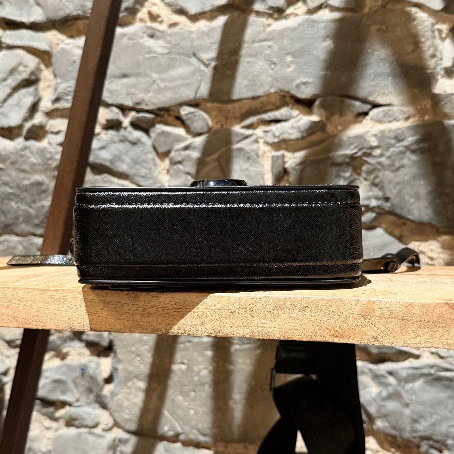 Marc Jacobs Marc Jacobs All Black Leather SnapShot Camera Bag Size ONE SIZE - 7 Thumbnail