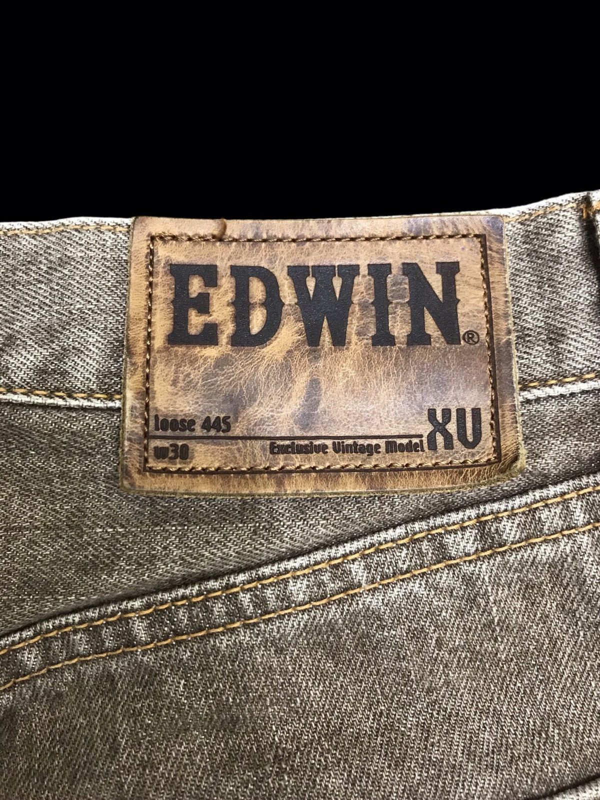 Edwin 💥LOOSE💥RARE EDWIN 405 WIDE COOL FADES LOOSE DENIM F398 Size US 29 - 19 Thumbnail