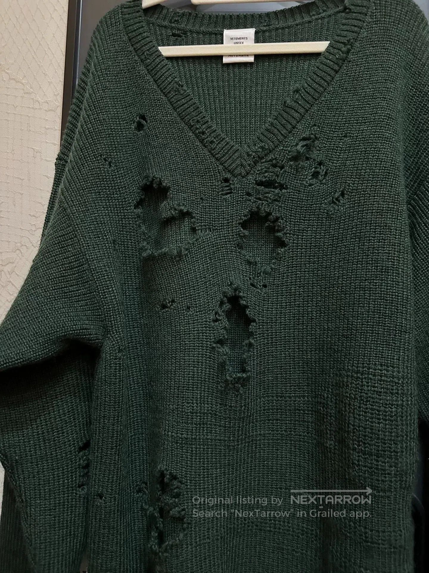Vetements Vetements FW19 Oversized Distressed Sweater. Size US L / EU 52-54 / 3 - 2 Thumbnail