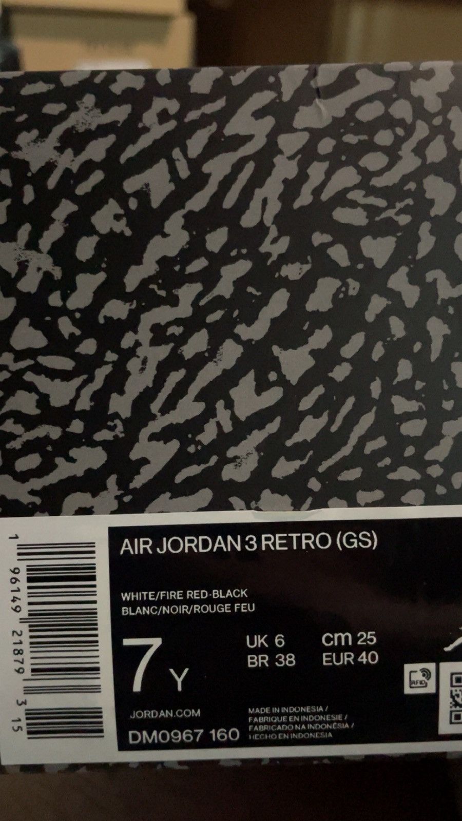 Jordan Brand Jordan 3 fire red size 7 Size US 7 / EU 40 - 6 Thumbnail