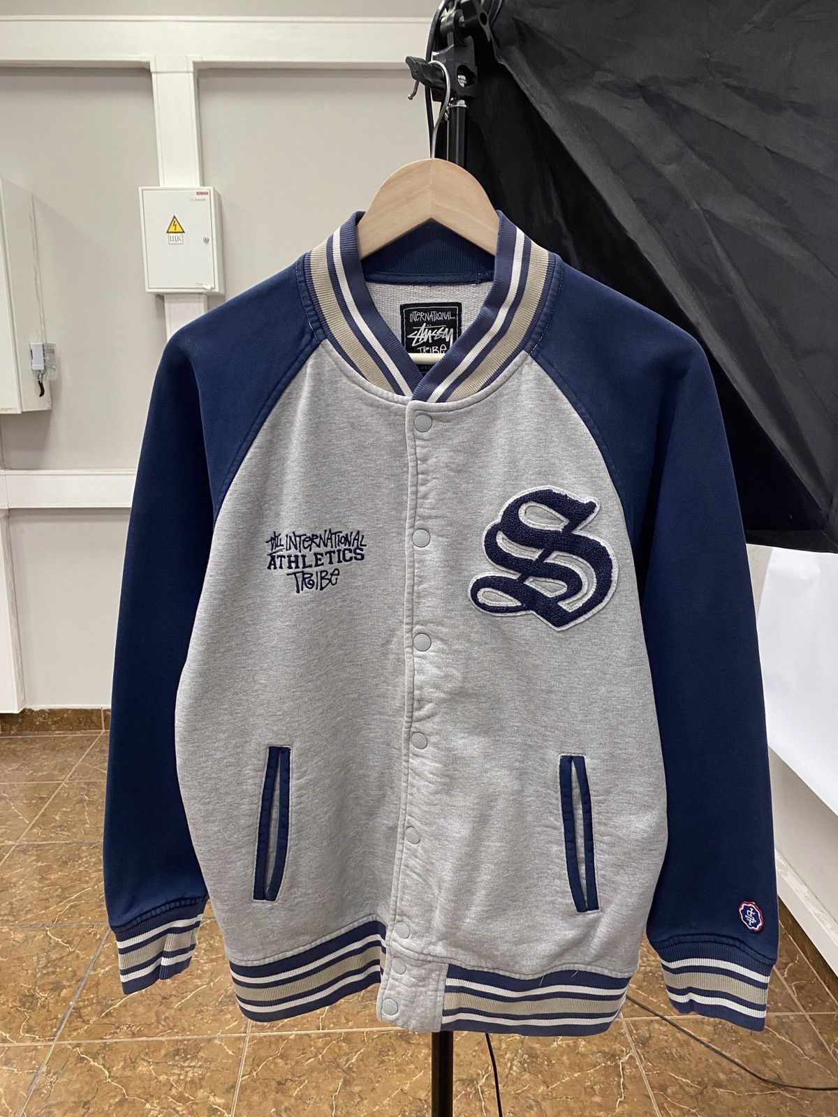 Stussy 🇺🇸 Vintage 90s Stussy International Tribe bomber Size US M / EU 48-50 / 2 - 1 Thumbnail