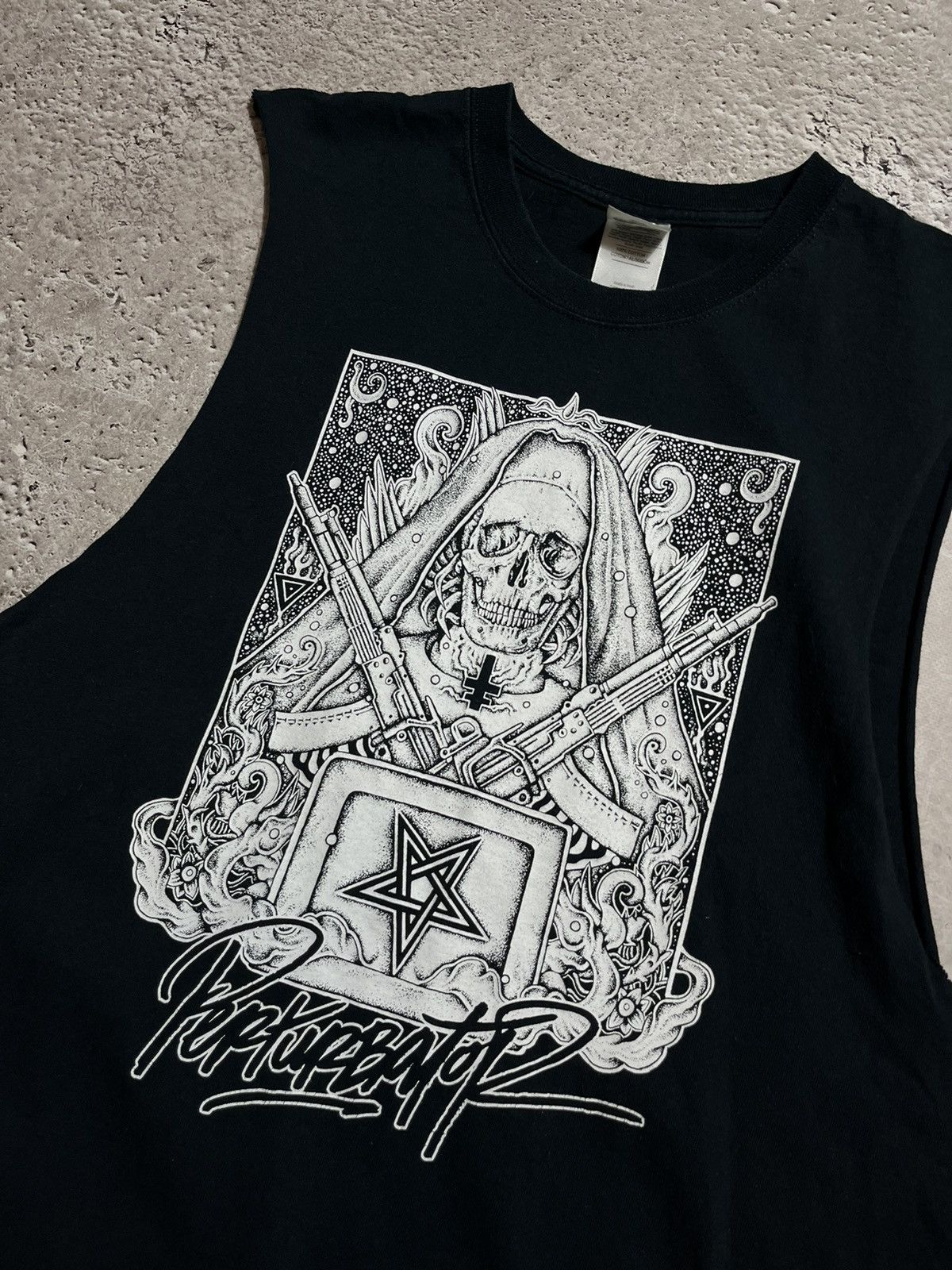 Band Tees × Vintage Perturbator Band Tee Sleeveless Tank Top Darksynth Size US L / EU 52-54 / 3 - 3 Thumbnail