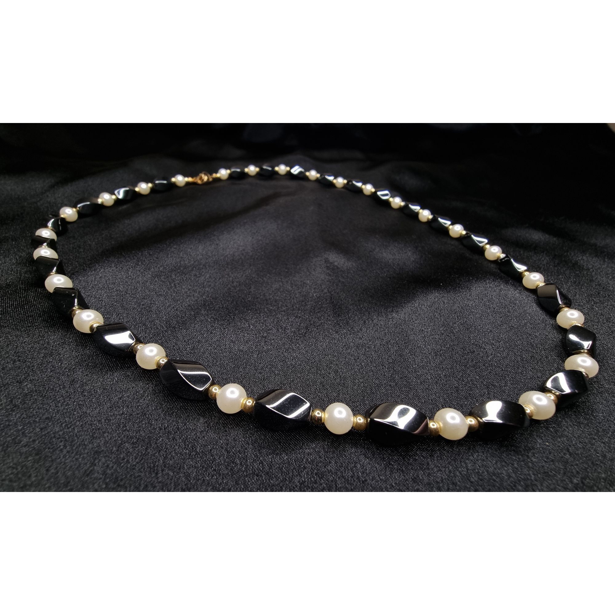 Vintage Hematite & Faux Pearl Necklace With Gold-Tone Accents Size ONE SIZE - 4 Thumbnail