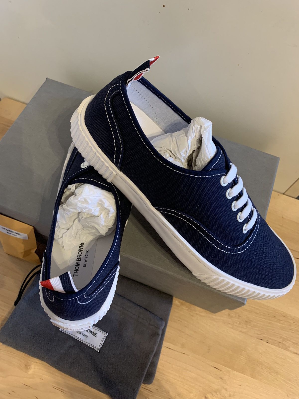 Thom Browne Thom Browne Navy Blu Canvas Sneakers Size US 10.5 / IT 40.5 - 11 Thumbnail