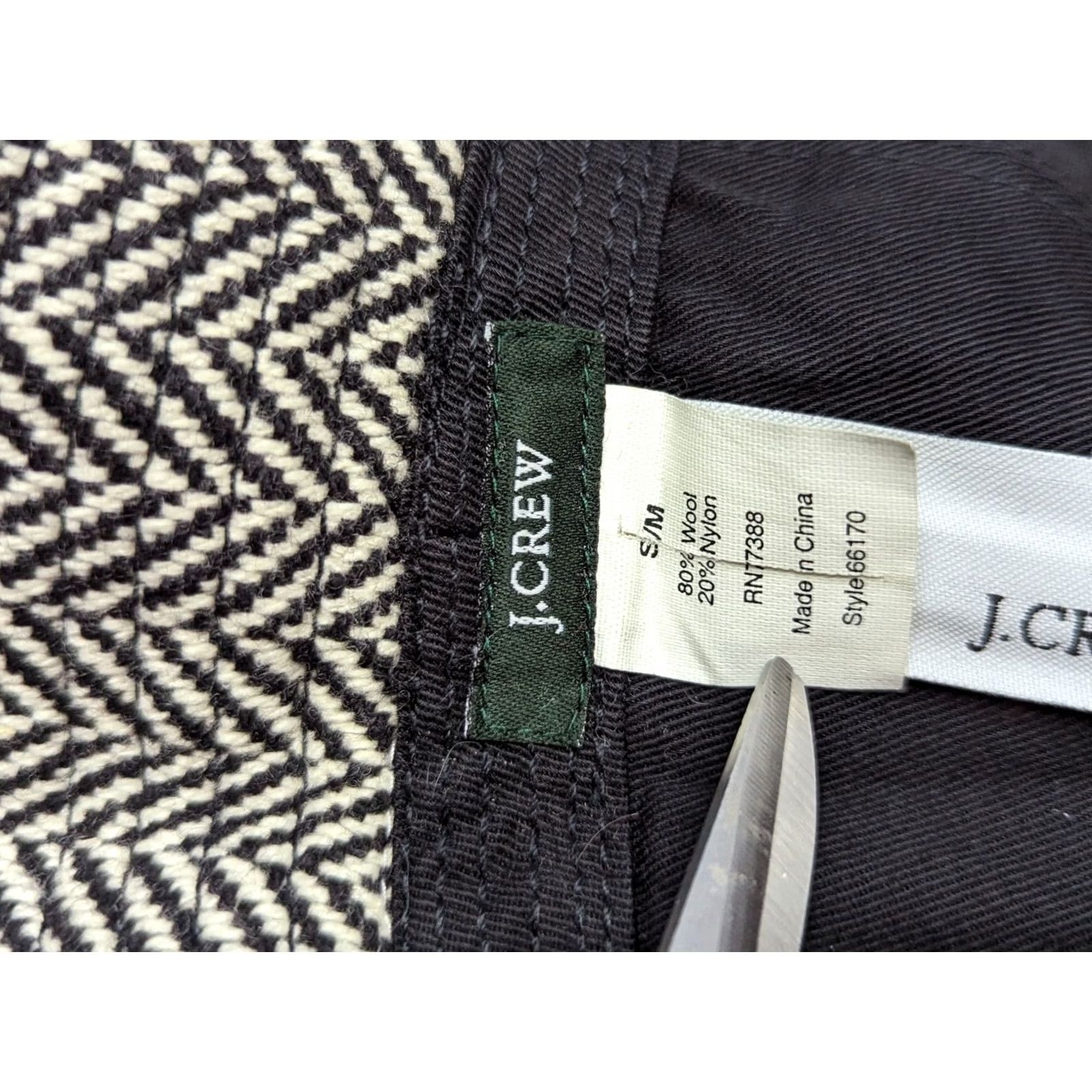 J.Crew J.Crew Womens Herringbone Tweed Bucket Hat Cloche Size S-M Multicolor Black White Ladies Size ONE SIZE - 4 Thumbnail