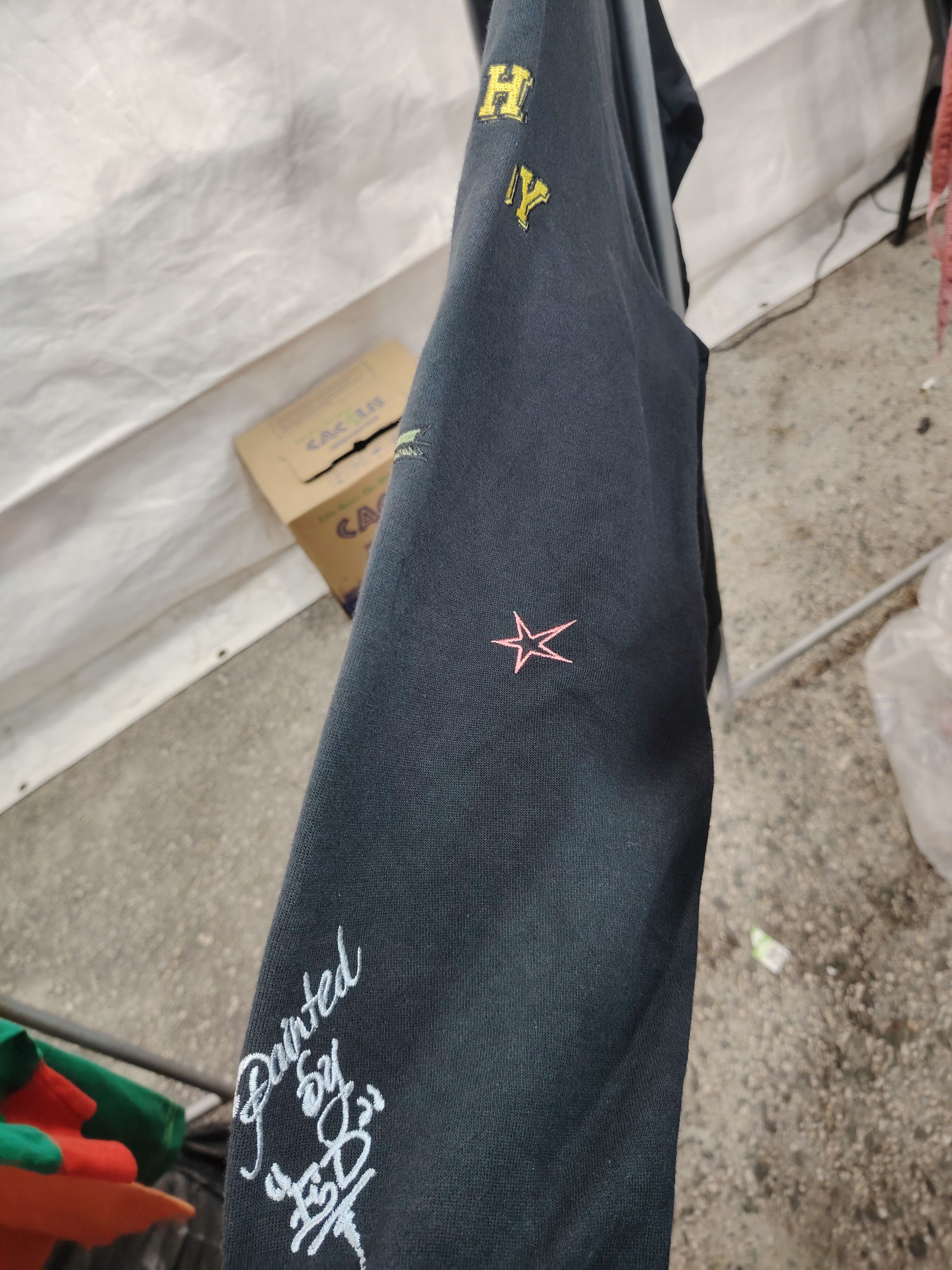 Christian Audigier ED HARDY Love is Mystery Black SWEATSHIRT Size US L / EU 52-54 / 3 - 4 Thumbnail