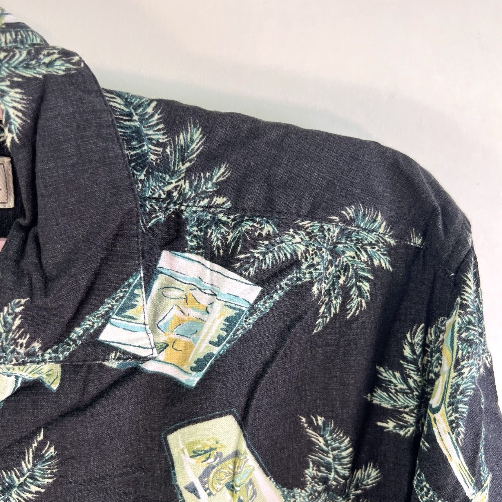 Vintage VINTAGE Joe Marlin Hawaiian Shirt Men's Casual Short Sleeve Floral Size L Black Size US L / EU 52-54 / 3 - 3 Thumbnail