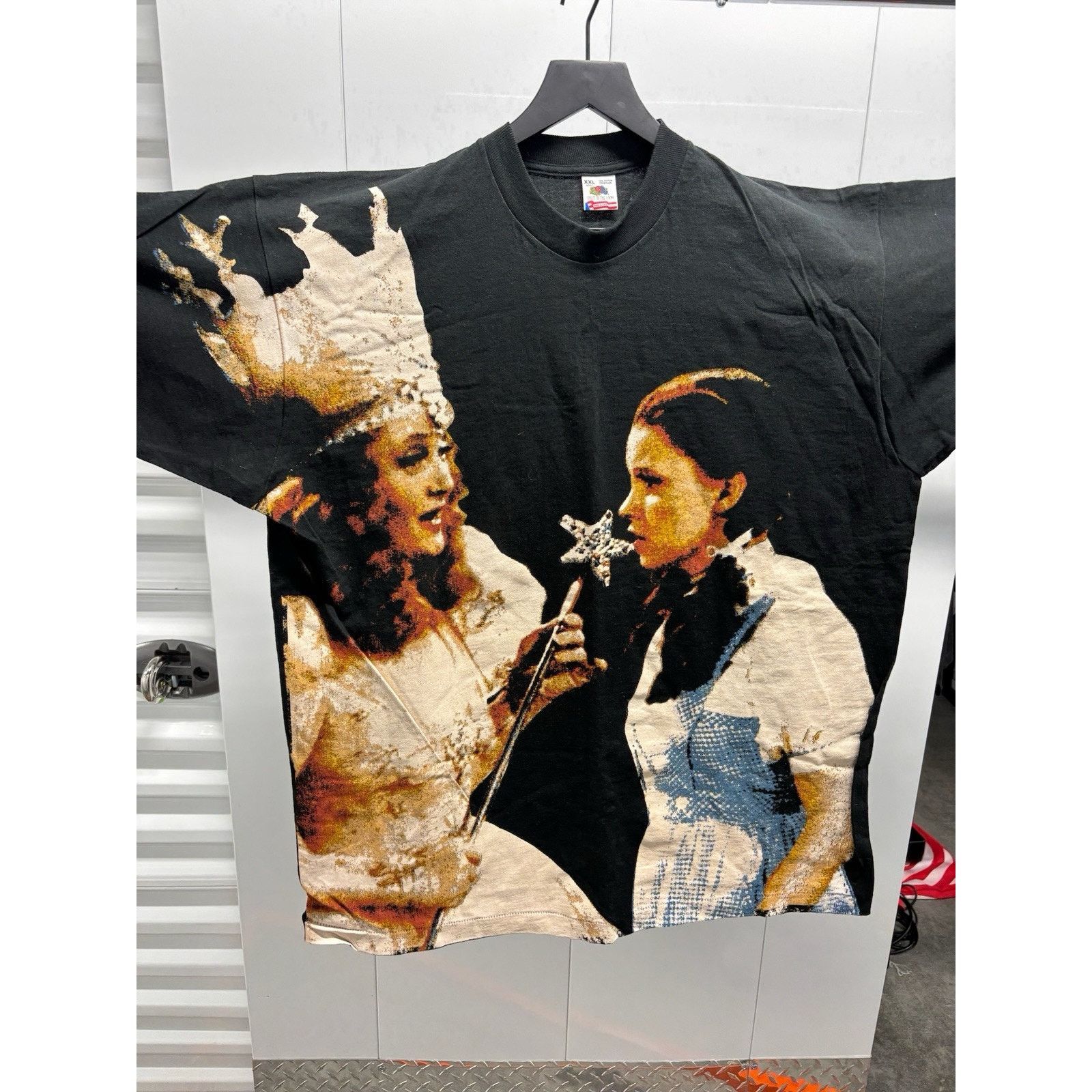 Fruit Of The Loom Vintage 1990s Wizard Of Oz All Over Print Shirt XXL Size US XXL / EU 58 / 5 - 1 Thumbnail