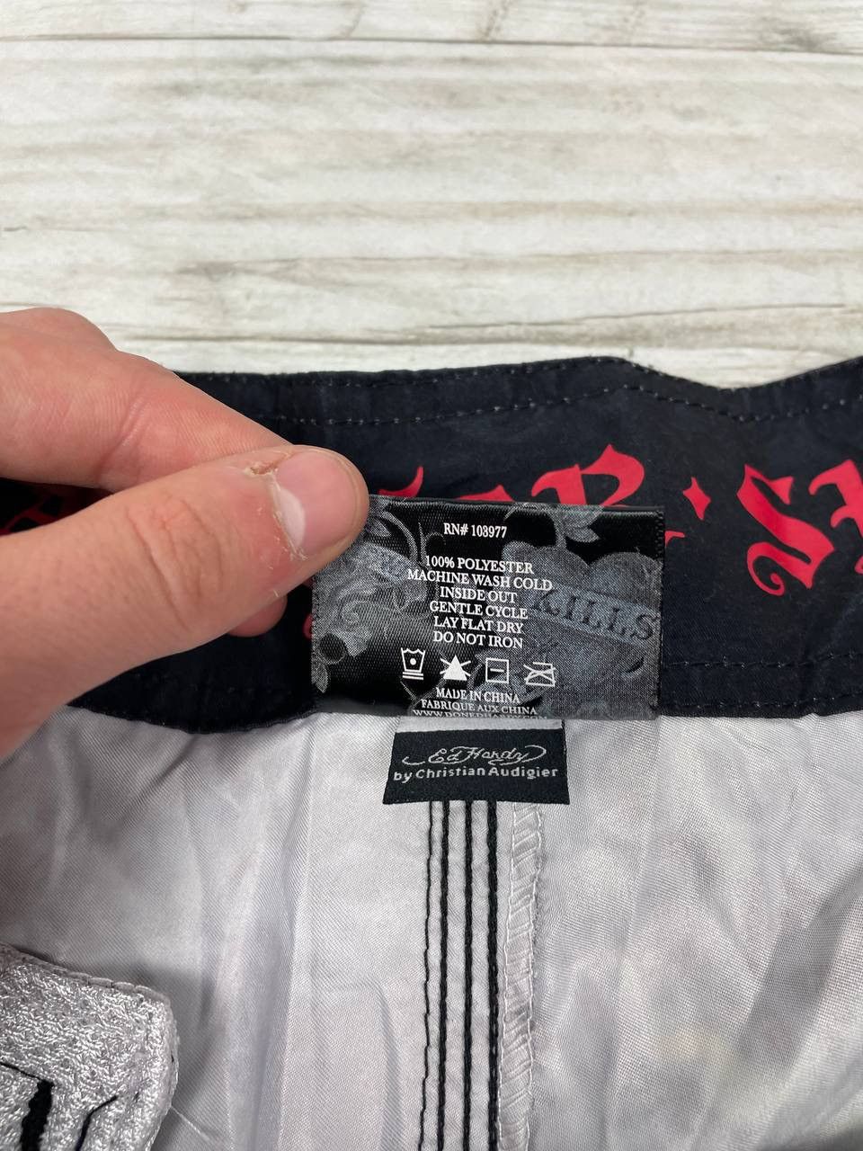 Ed Hardy Vintage Ed Hardy Surf Shorts Y2K Love Kills Slowly Size US 34 / EU 50 - 12 Thumbnail