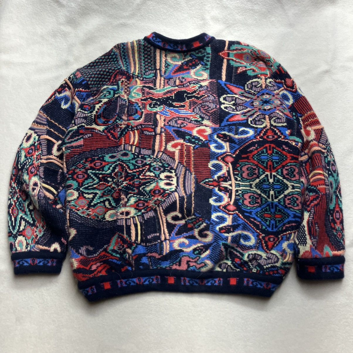 Coogi Vintage coogi cashmere textured knit sweater Size US L / EU 52-54 / 3 - 5 Thumbnail