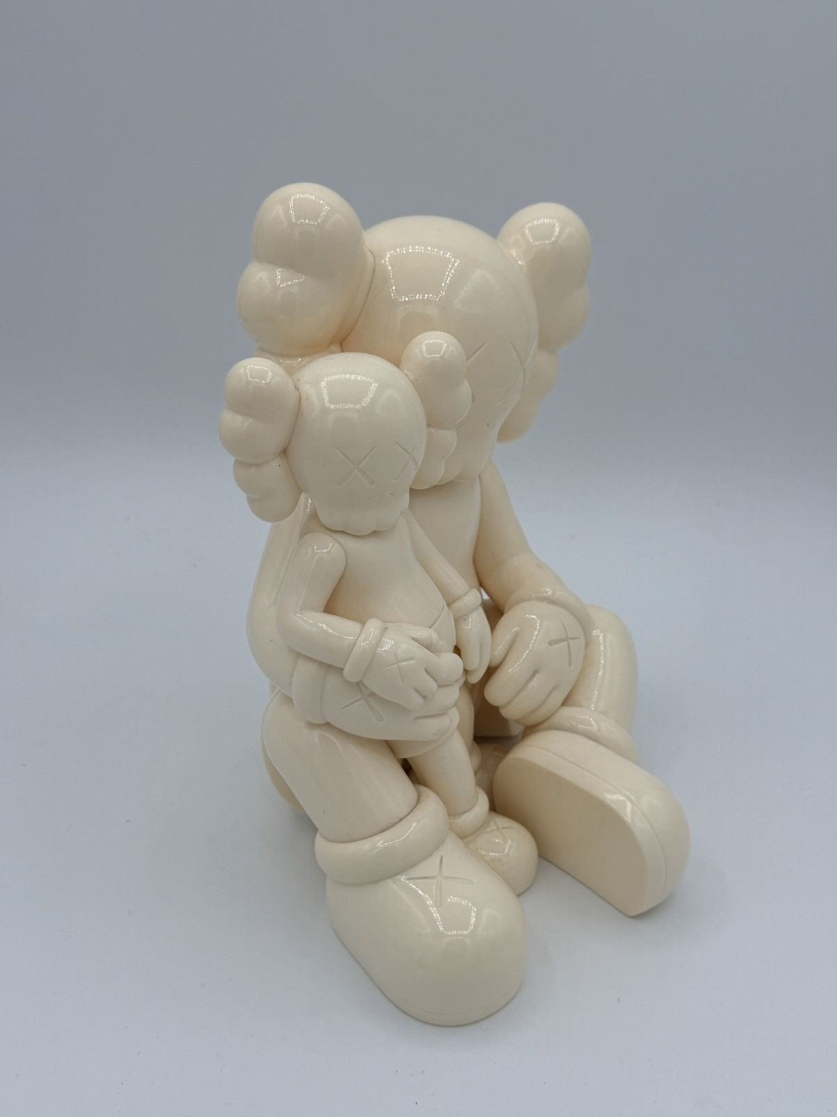 Kaws Kaws Holiday Changbai Mountain figure Size ONE SIZE - 2 Thumbnail