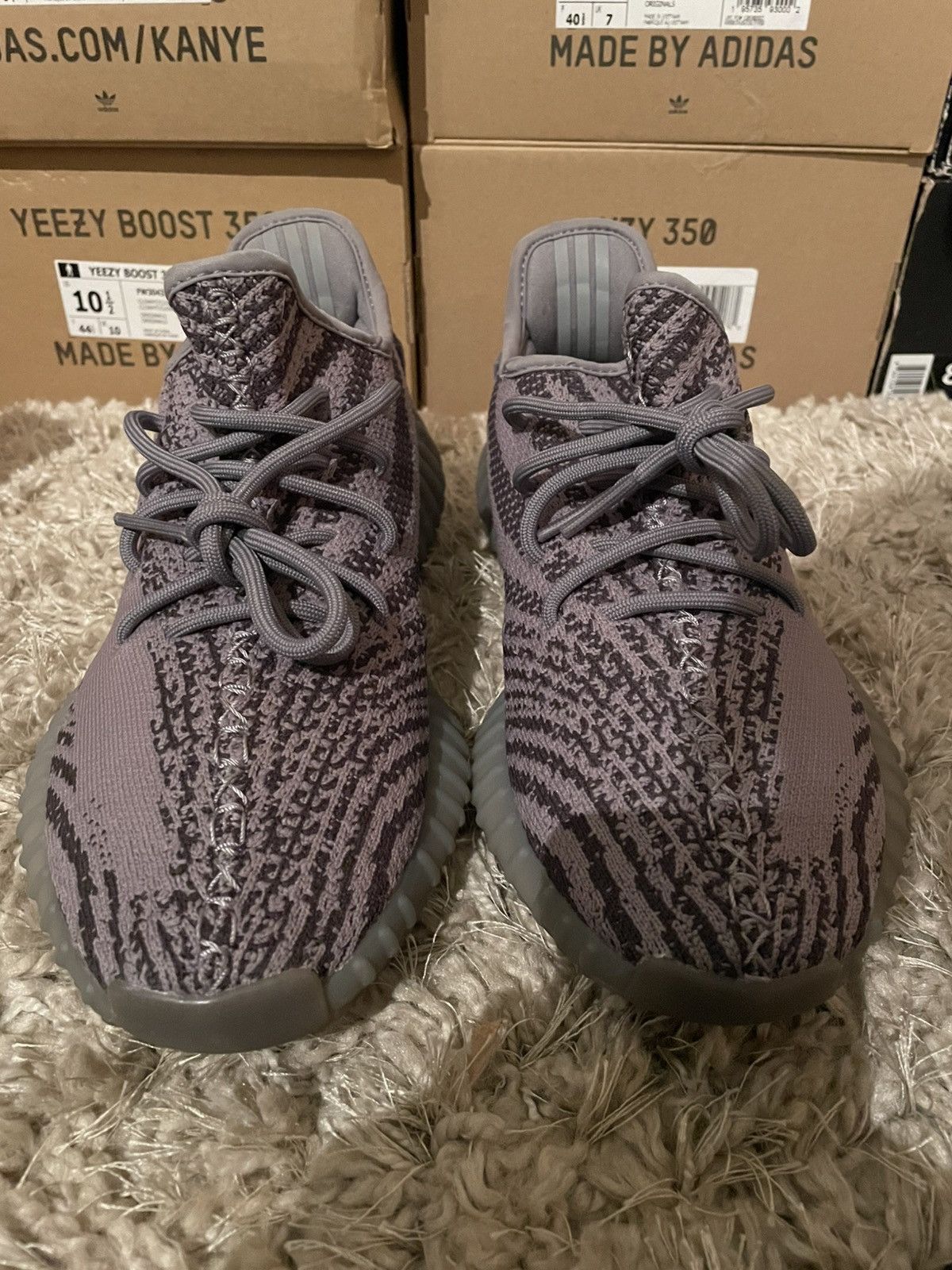 Yeezy Yeezy 350 Beluga Size US 9 / EU 42 - 4 Thumbnail