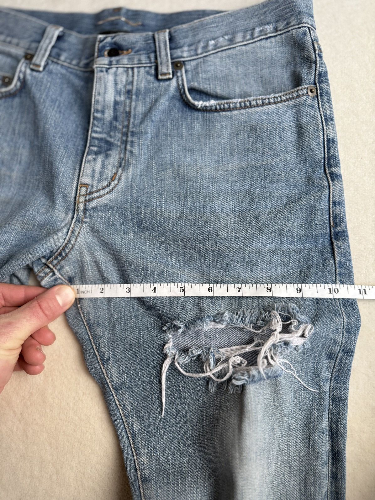 Saint Laurent Paris SS15 Saint Laurent Lenny Kravitz ripped denim jeans Hedi 31 Size US 31 - 20 Thumbnail