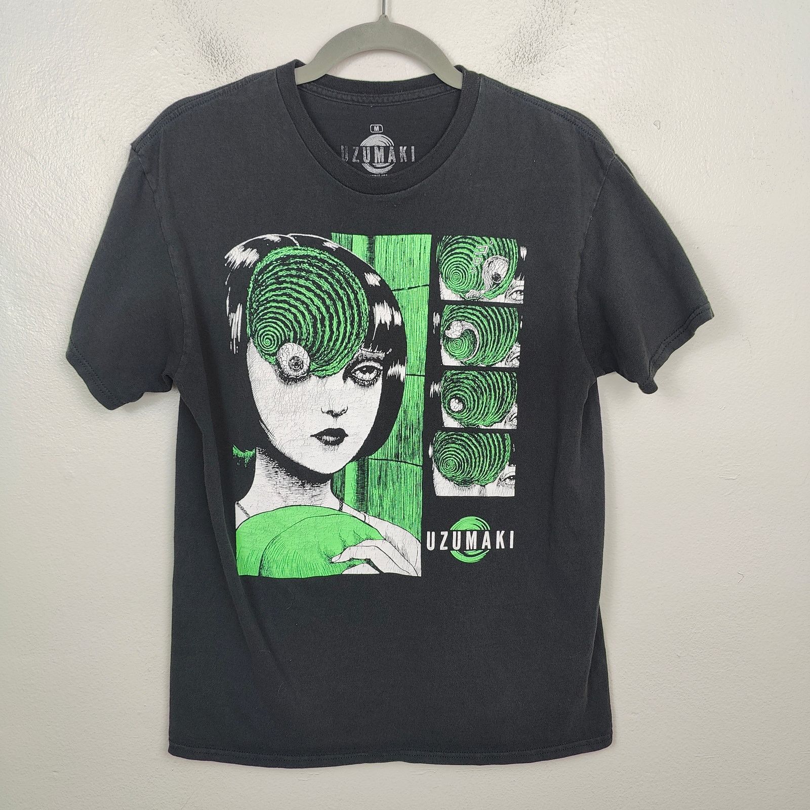 Other Junji Ito Uzumaki Graphic T-Shirt Mens Medium Black Green Size US M / EU 48-50 / 2 - 1 Thumbnail