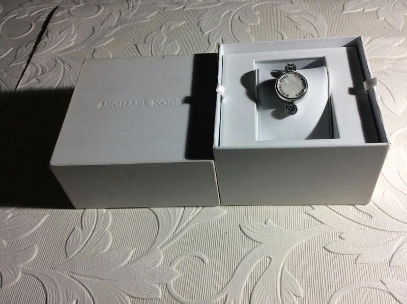 Michael Kors Michael Kors access tracked ladies watch Size ONE SIZE - 2 Thumbnail