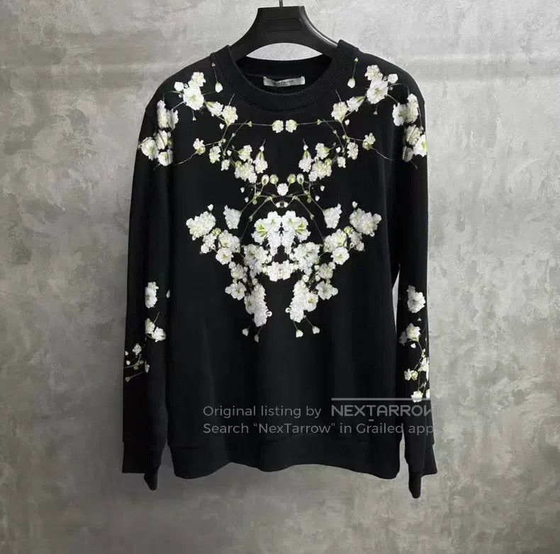 Givenchy Givenchy Classic black studded star print logo hoodie Size US M / EU 48-50 / 2 - 1 Thumbnail