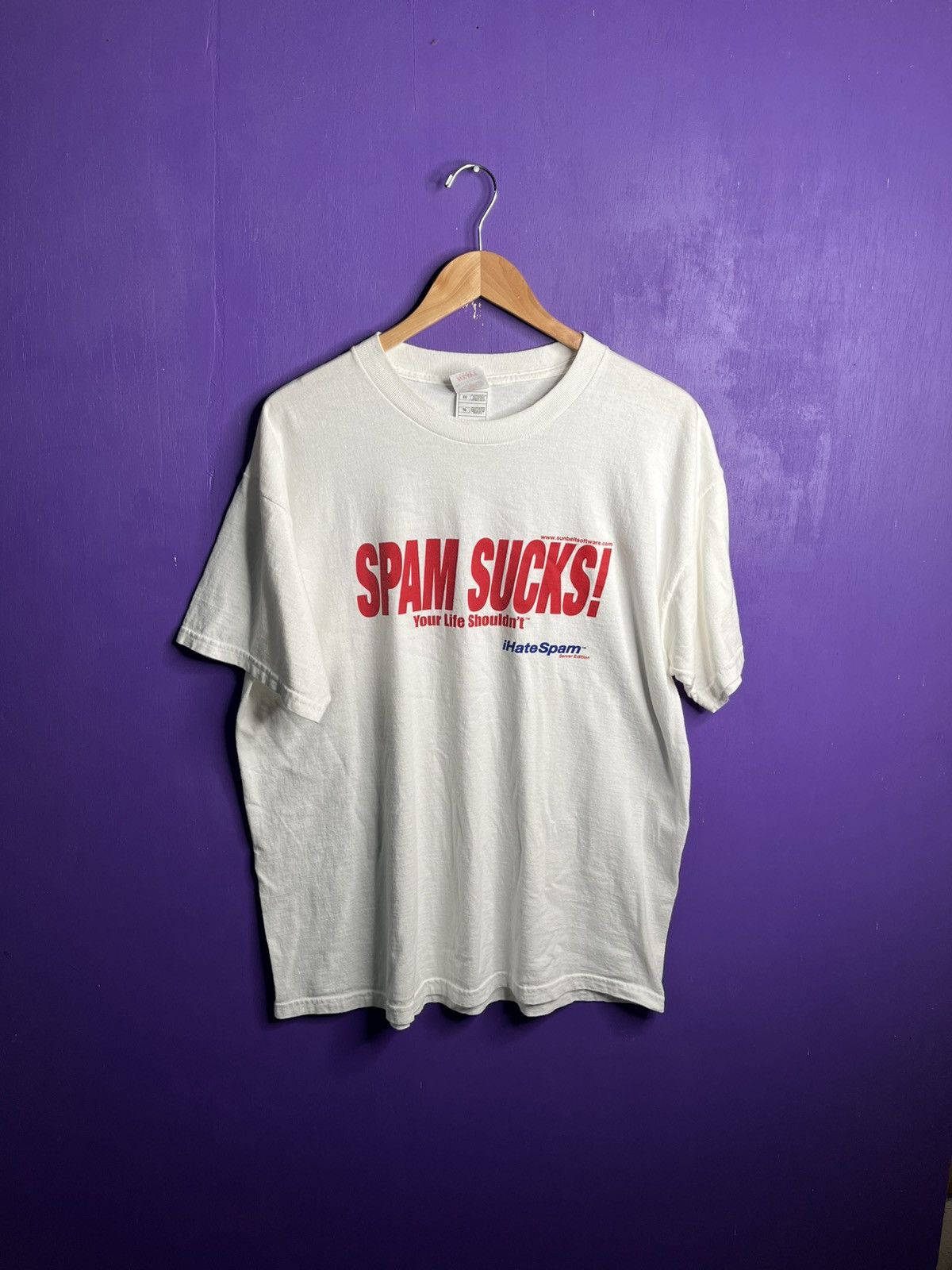Vintage Vintage 00s Spam sucks your life shouldn’t t-shirt Size US XL / EU 56 / 4 - 1 Thumbnail
