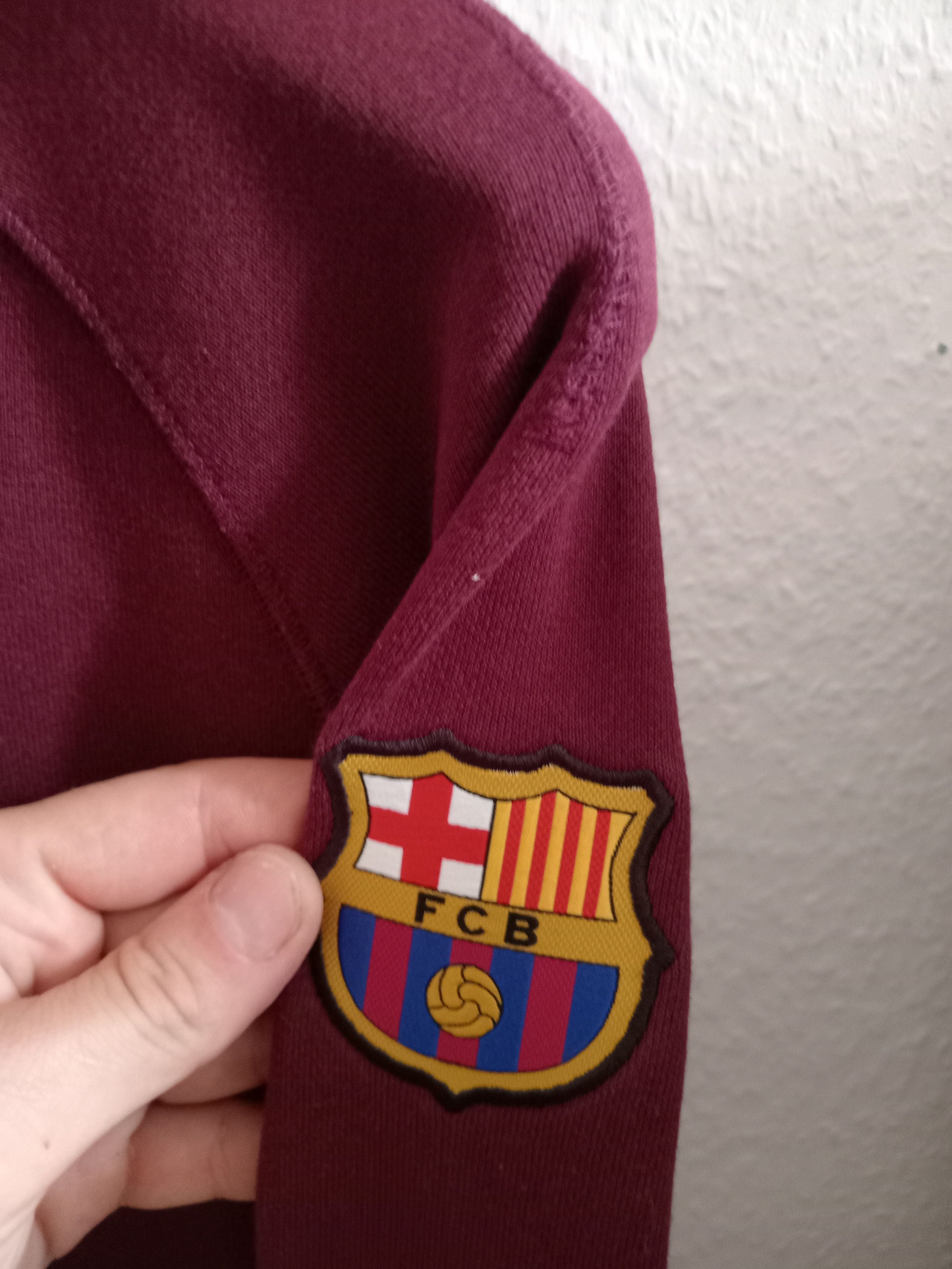 Nike Nike Barcelona vintage fvb Messi yamal Size US S / EU 44-46 / 1 - 5 Thumbnail