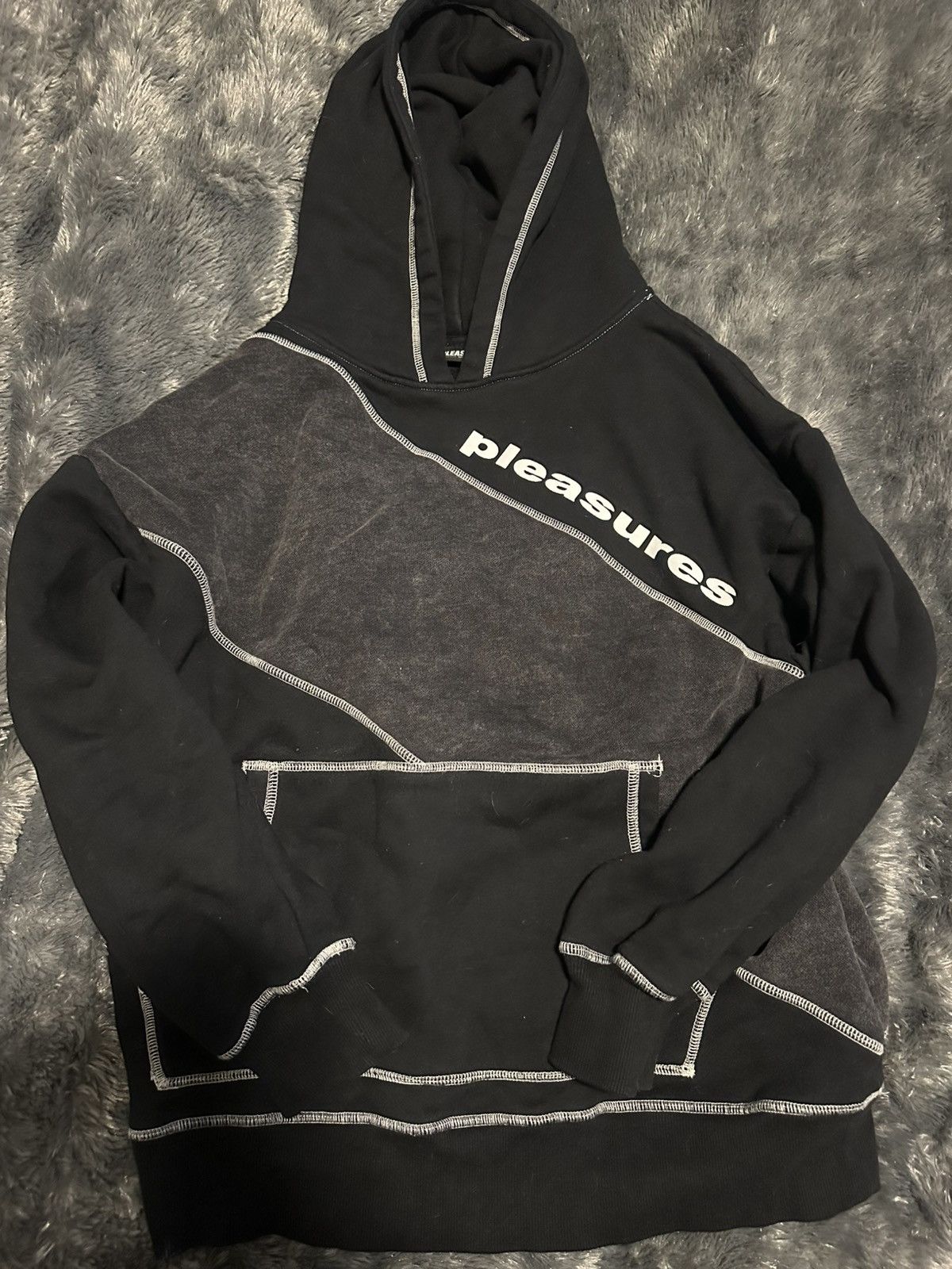 Pleasures Pleasures “escapism” hoodie Size US M / EU 48-50 / 2 - 1 Thumbnail