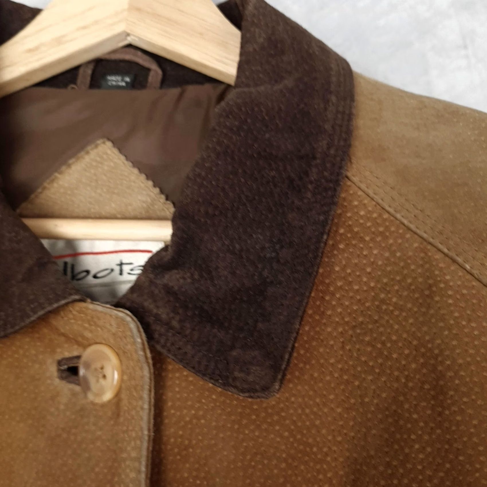 Talbots VINTAGE Talbots Coat Suede Leather Overcoat Women Medium Brown Corduroy Collar Pockets Button Front Size M / US 6-8 / IT 42-44 - 3 Thumbnail