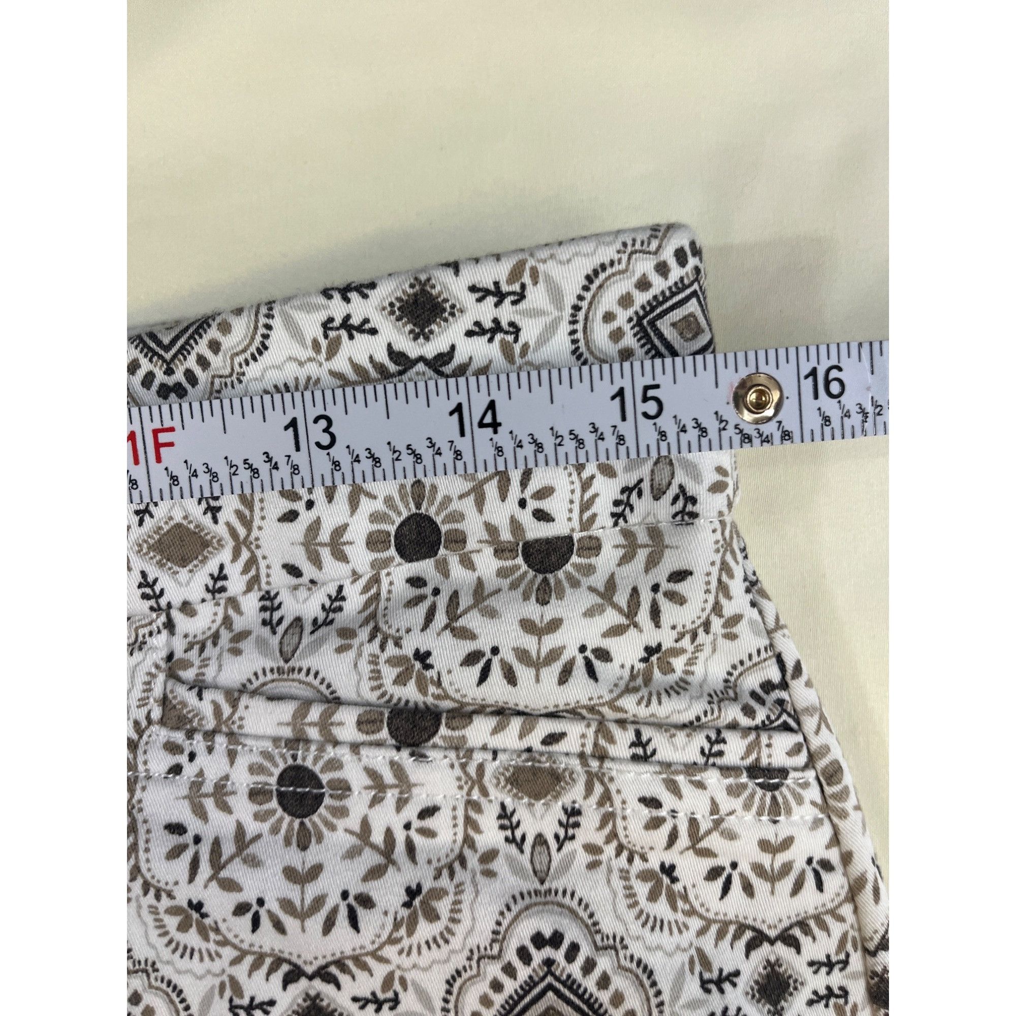 Croft & Barrow Croft and Barrow womens skort size 6 SKU 6999 Size 28" / US 6 / IT 42 - 9 Thumbnail
