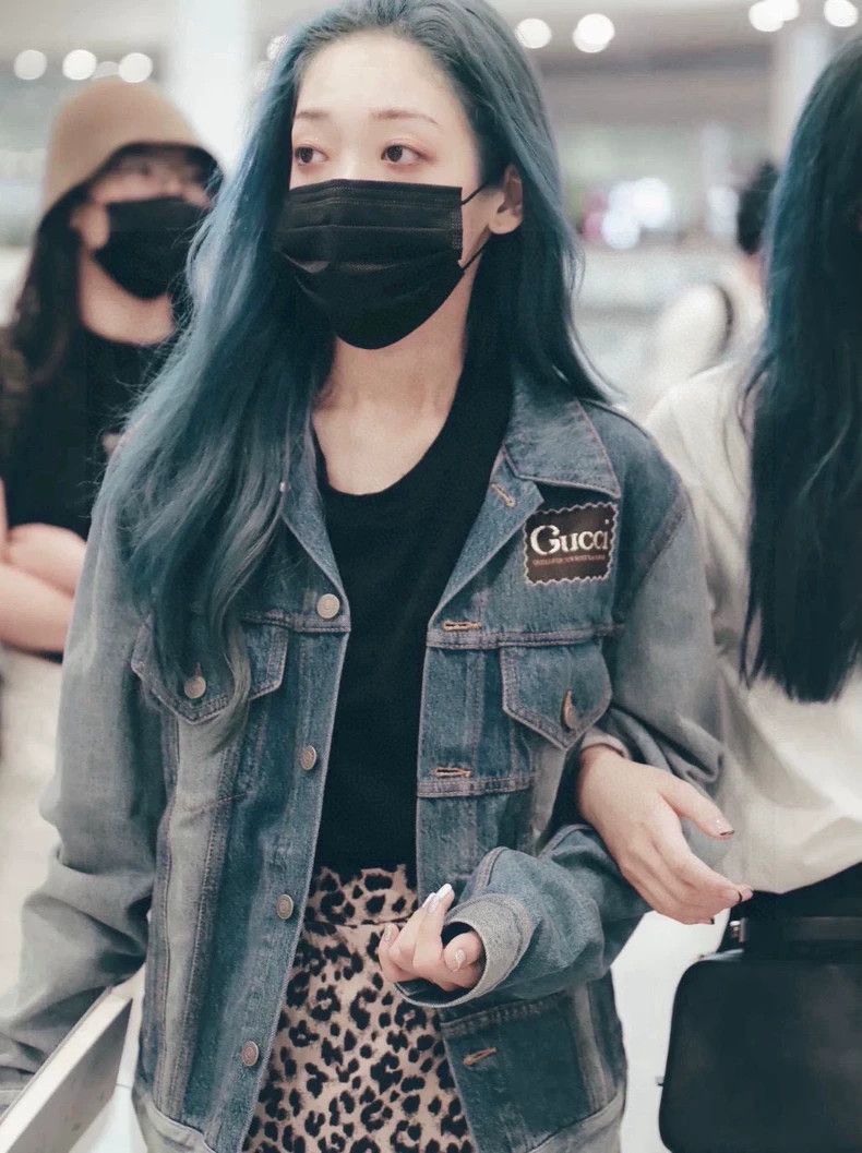 Gucci GucciBlue denim jacket 2503-Nextarrow Size US M / EU 48-50 / 2 - 7 Thumbnail