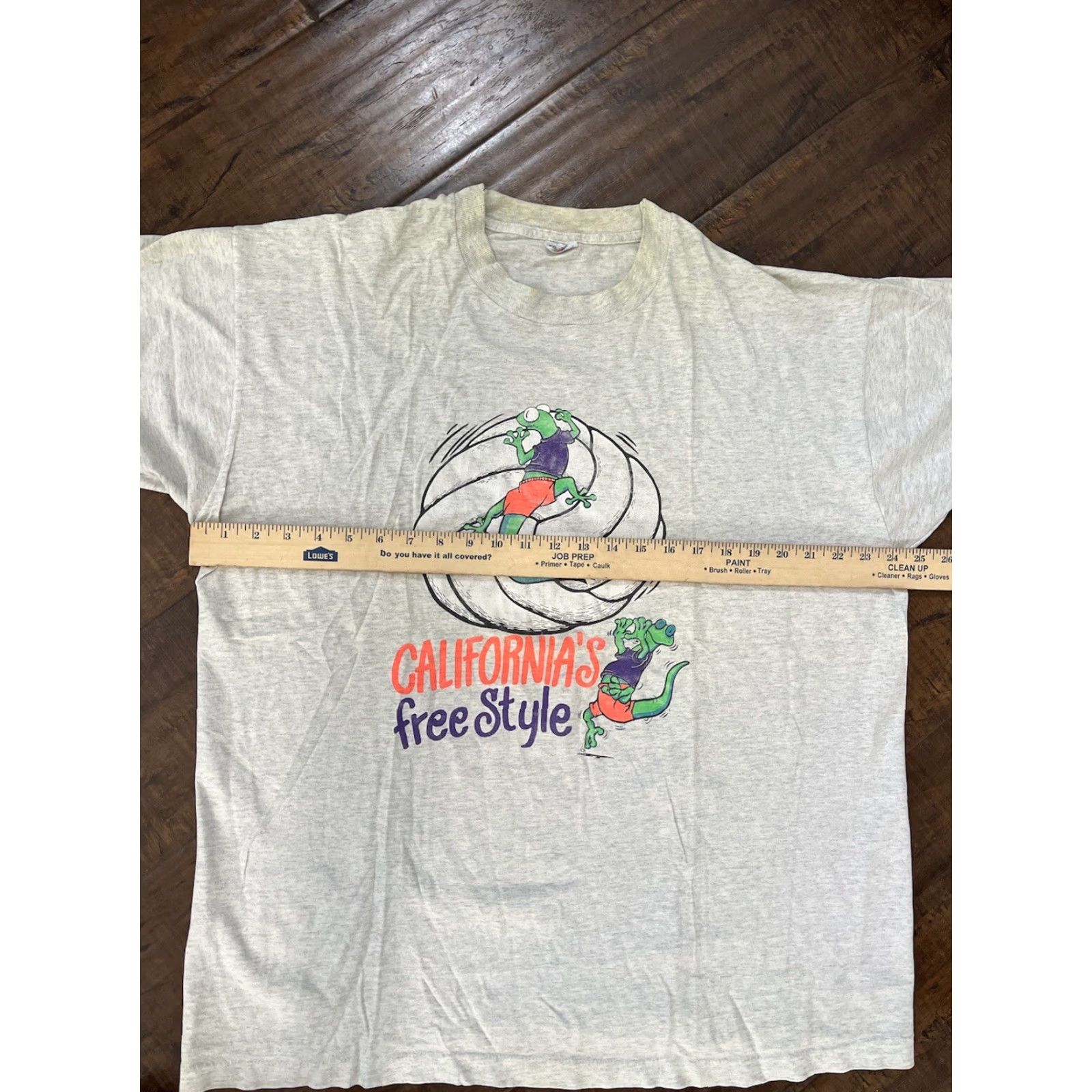 Fruit Of The Loom VINTAGE California Geckos Volleyball T-Shirt Men 2XL Summer Neon Beach Surf 90s Size US XXL / EU 58 / 5 - 3 Thumbnail
