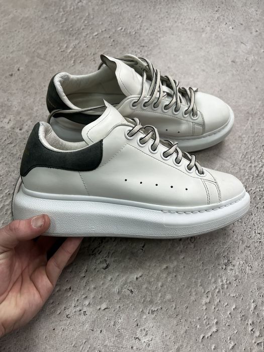 Alexander mcqueen best sale sneakers size 36