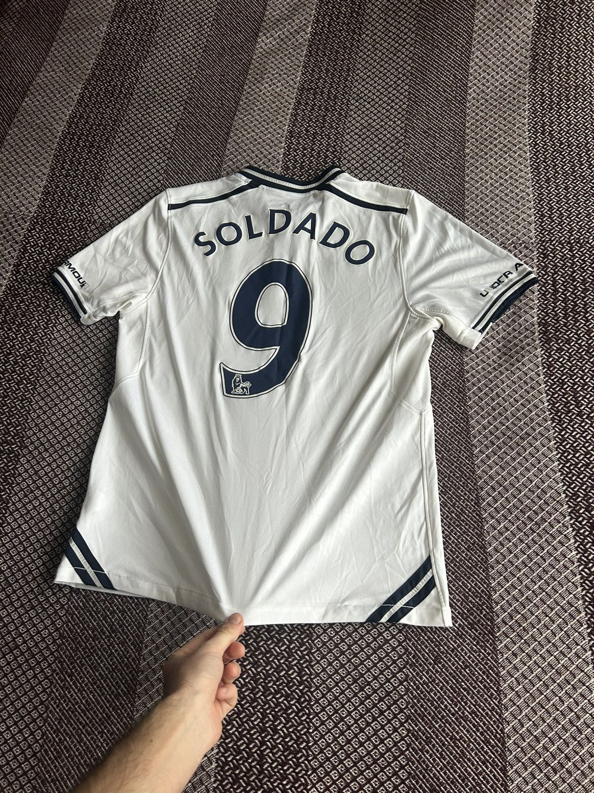 Under Armour × Vintage Tottenham Hotspurs Under Armour 2013-14 Solrado 9 Home Shirt Size US M / EU 48-50 / 2 - 3 Thumbnail