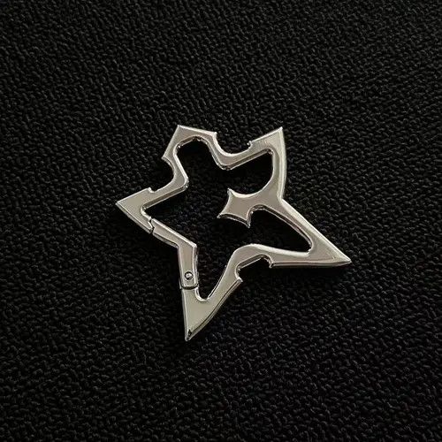 Jewelry Silver Star Shaped Metal Carabiner Keychain Accessory Size ONE SIZE - 7 Thumbnail