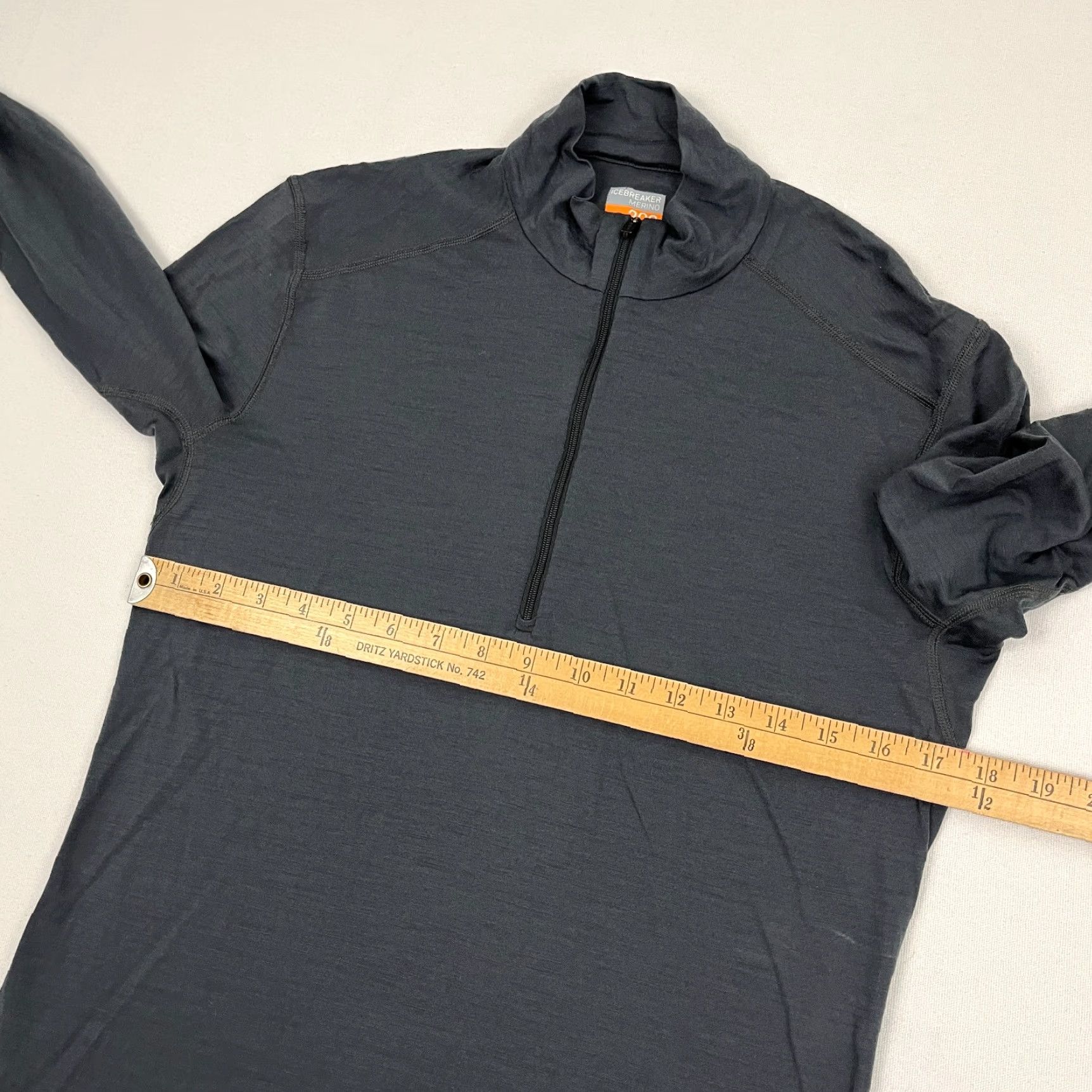 Icebreaker Icebreaker Merino 200 Pullover Mens M Gray Wool Hiking Base Layer Quarter Zip Jacket Size US M / EU 48-50 / 2 - 4 Thumbnail