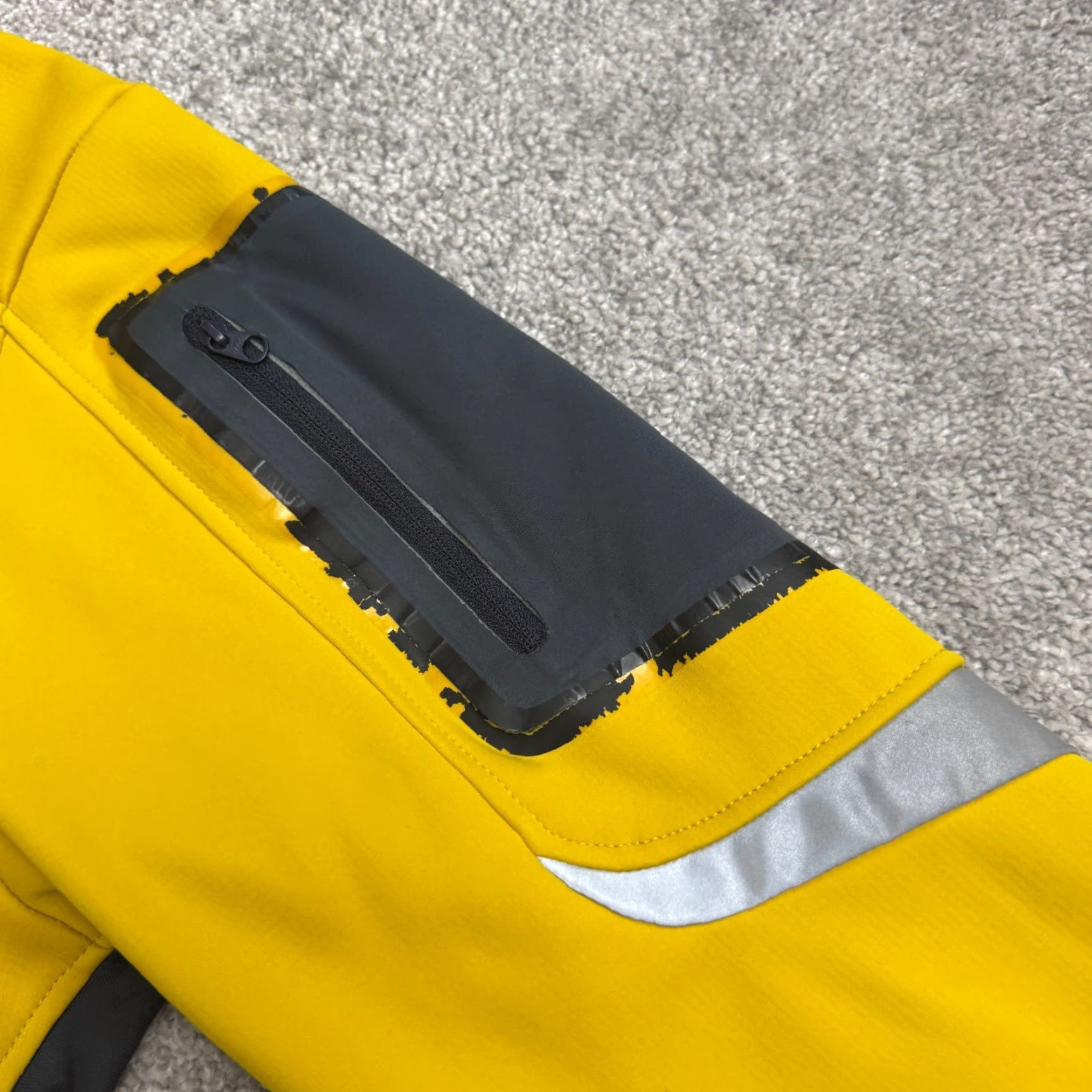 Vintage REI Cycling Softshell Windbreaker Jacket Men Large Yellow Full Zip Outdoor Biker Size US L / EU 52-54 / 3 - 5 Thumbnail
