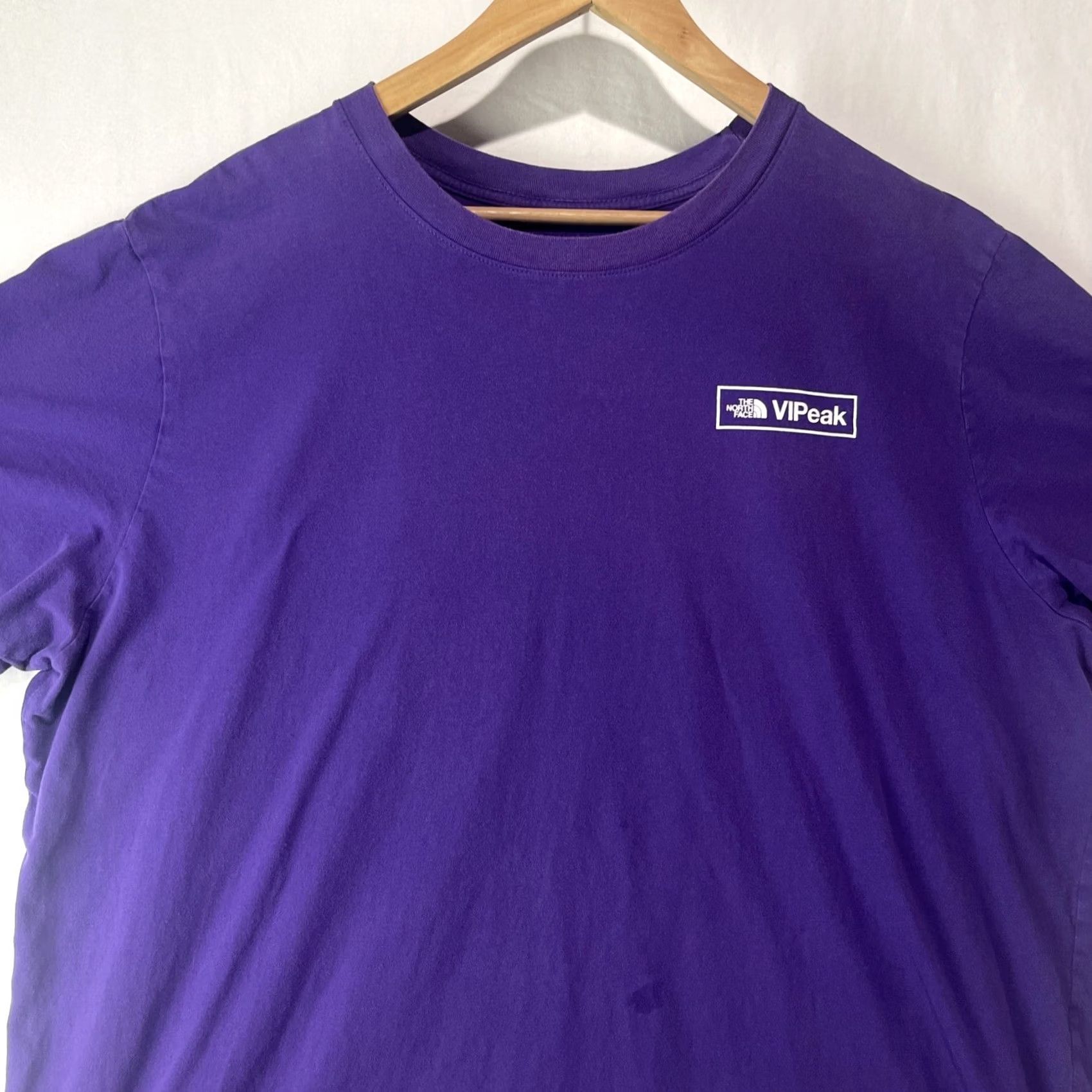 The North Face The North Face VIPeak Graphic T-Shirt Men XXL Purple Cotton Logo Short Sleeve Crew Neck Sportswear Regular Fits Size US XXL / EU 58 / 5 - 2 Thumbnail