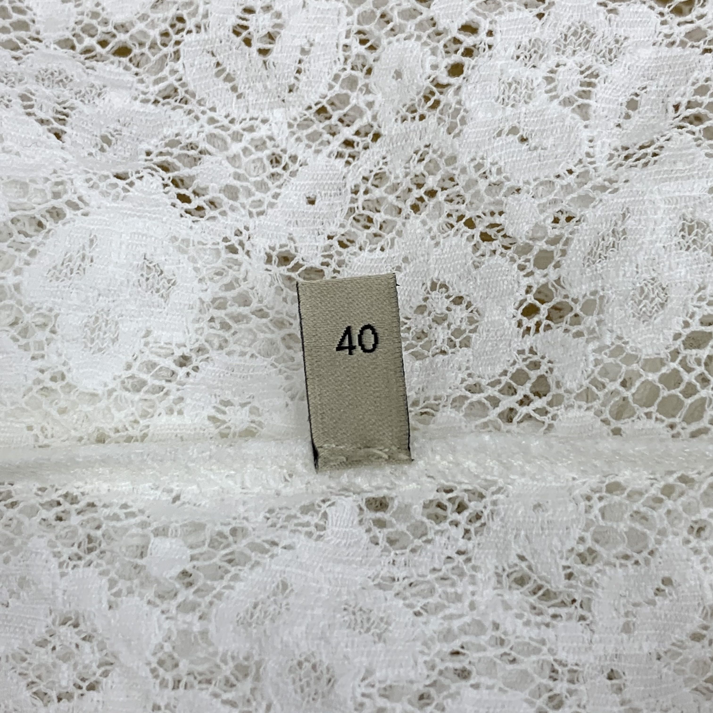 Gucci Gucci Lace Dress – White Floral Ruffle-Edge (Size M) Size M / US 6-8 / IT 42-44 - 3 Thumbnail
