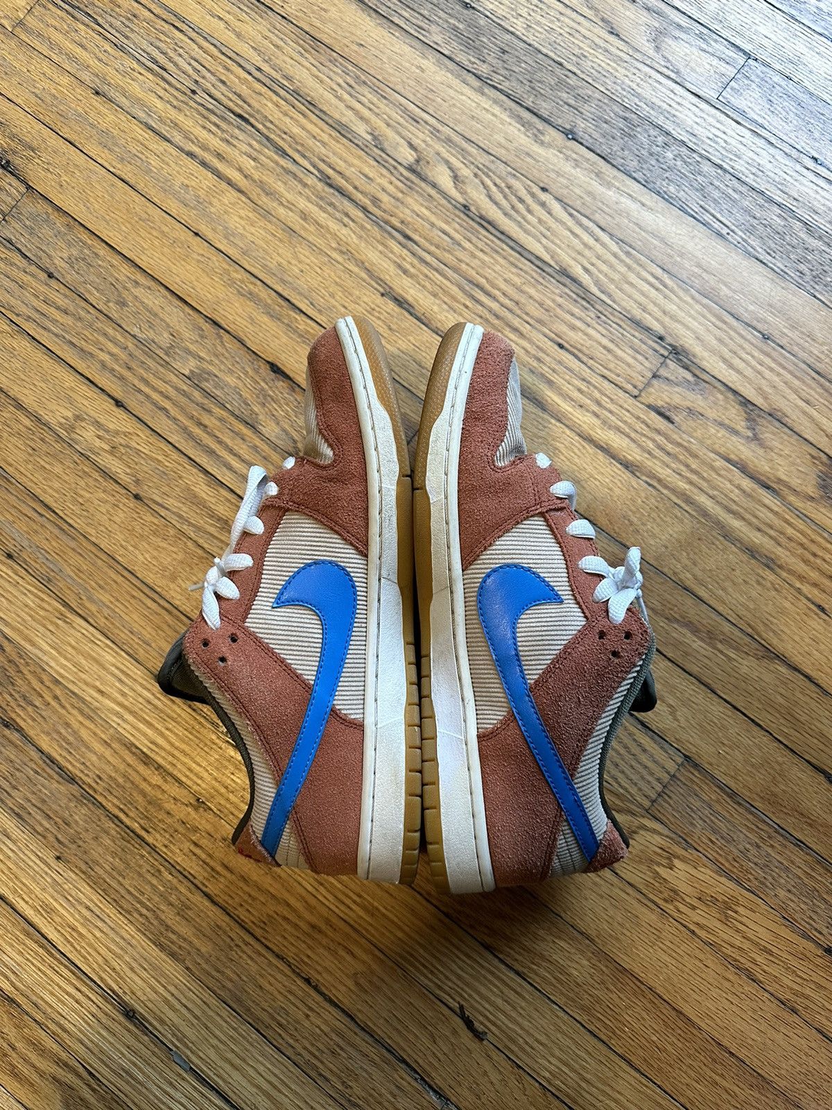 Nike Nike SB Dunk Low Corduroy Dusty Peach Size US 9.5 / EU 42-43 - 2 Thumbnail