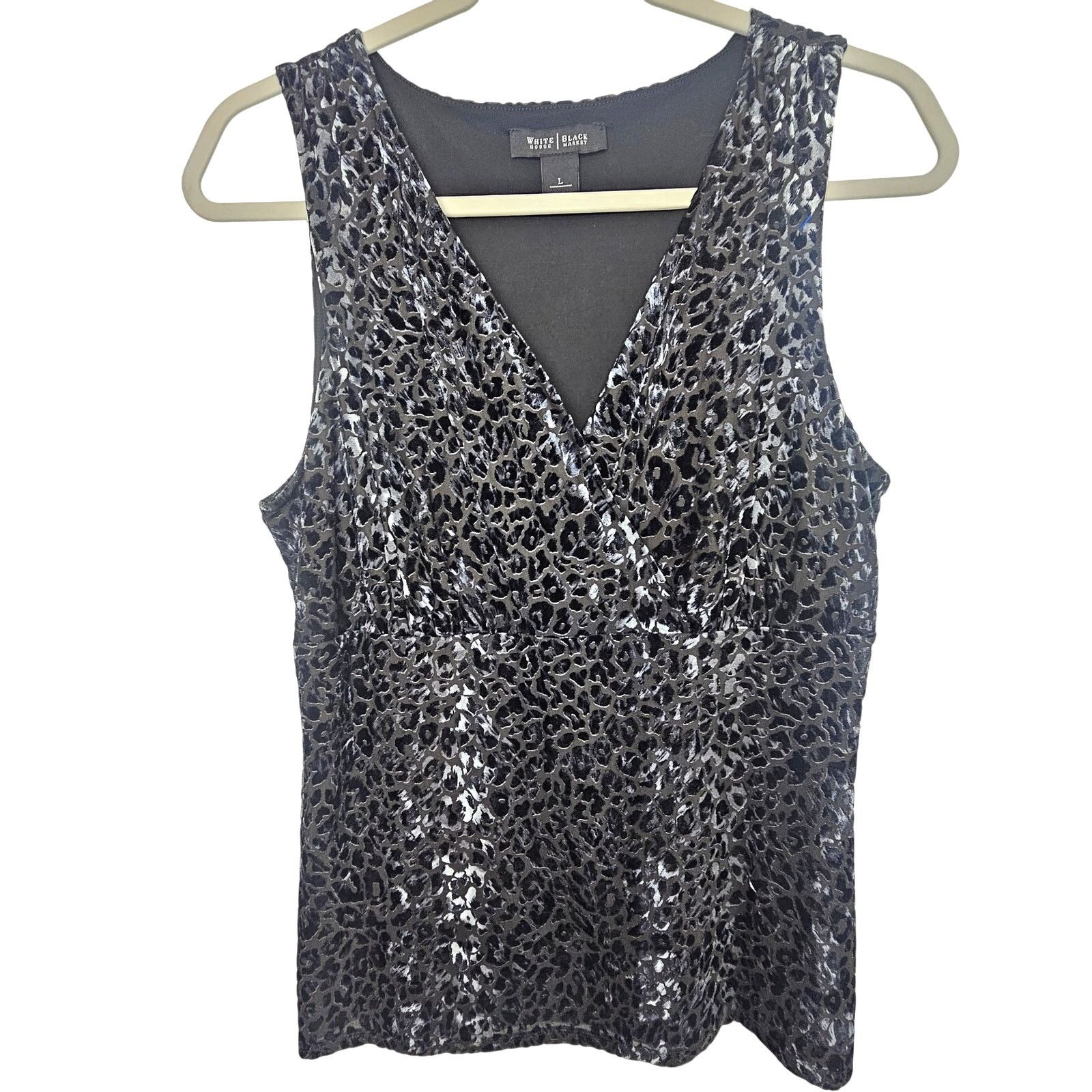 White House Black Market White House Black Market Womens Velvet Burnout Surplice Top Size L / US 10 / IT 46 - 1 Thumbnail