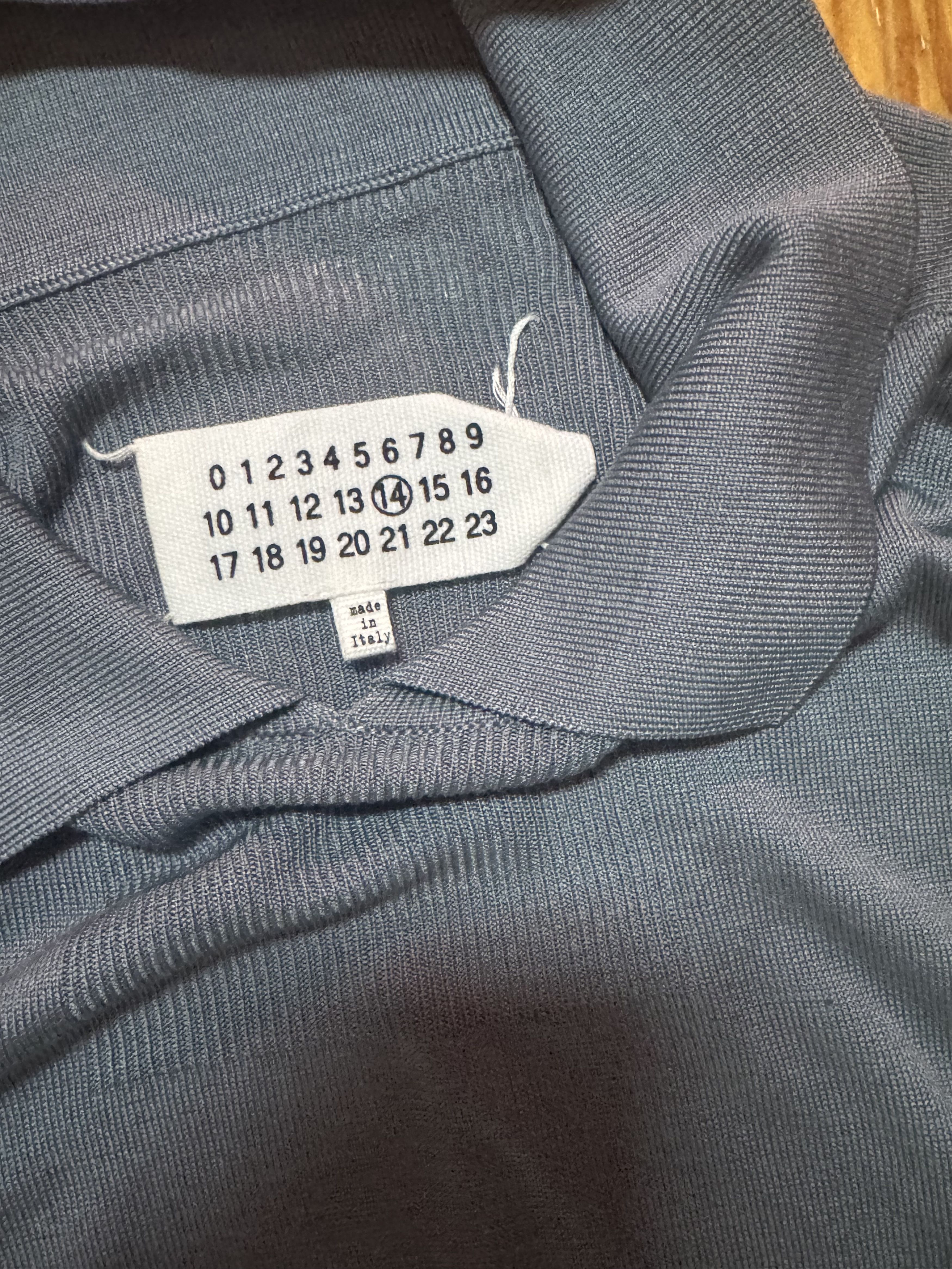 Maison Margiela 2015 Blue SIlk Polo Size US S / EU 44-46 / 1 - 4 Thumbnail